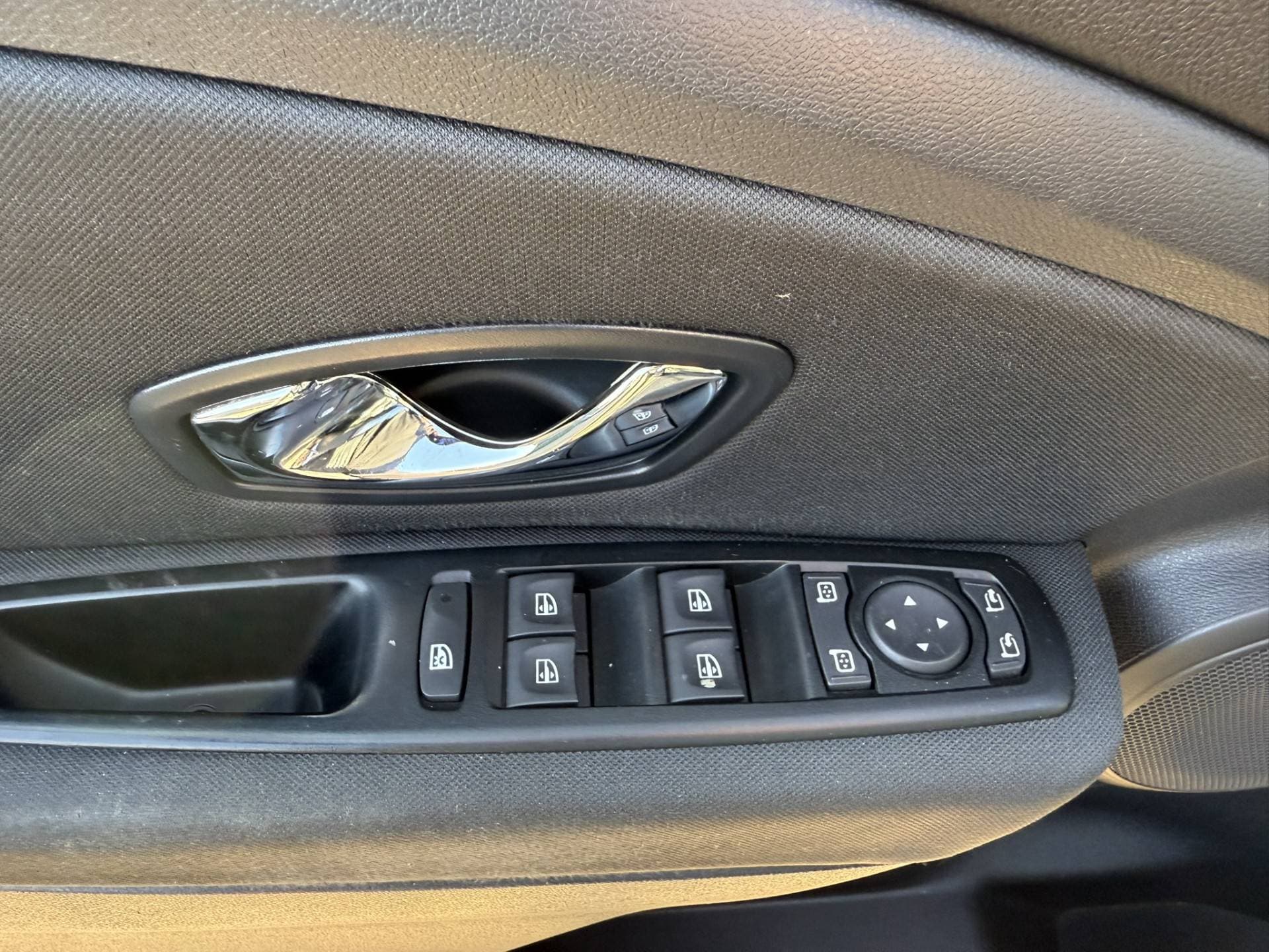 Renault Mégane thumbnail 12