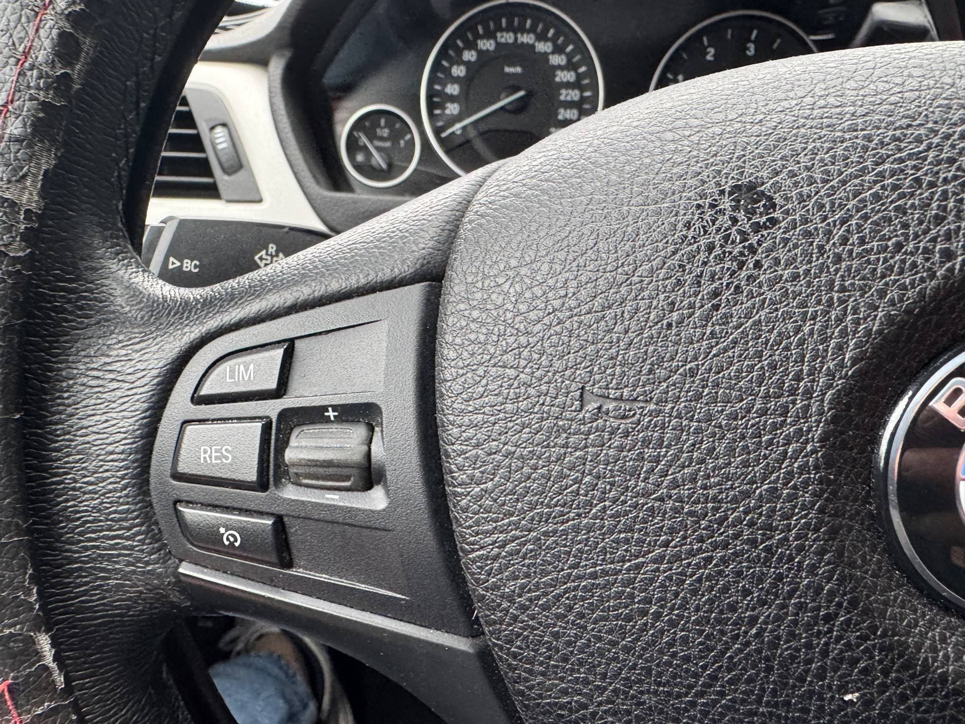 BMW 3 Serie Touring 320d Automaat thumbnail 13