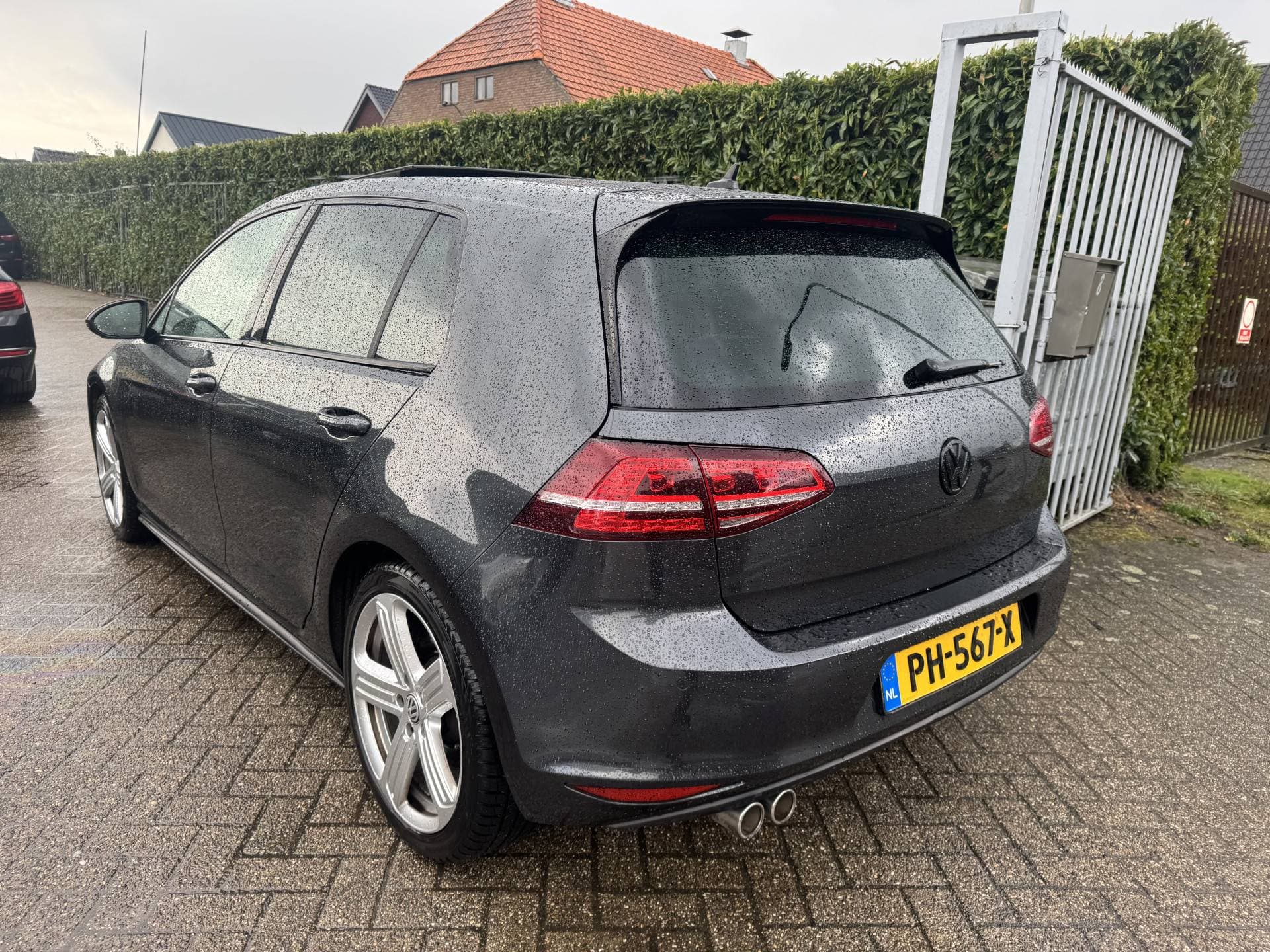 Volkswagen Golf 2.0 TDI GTD thumbnail 6