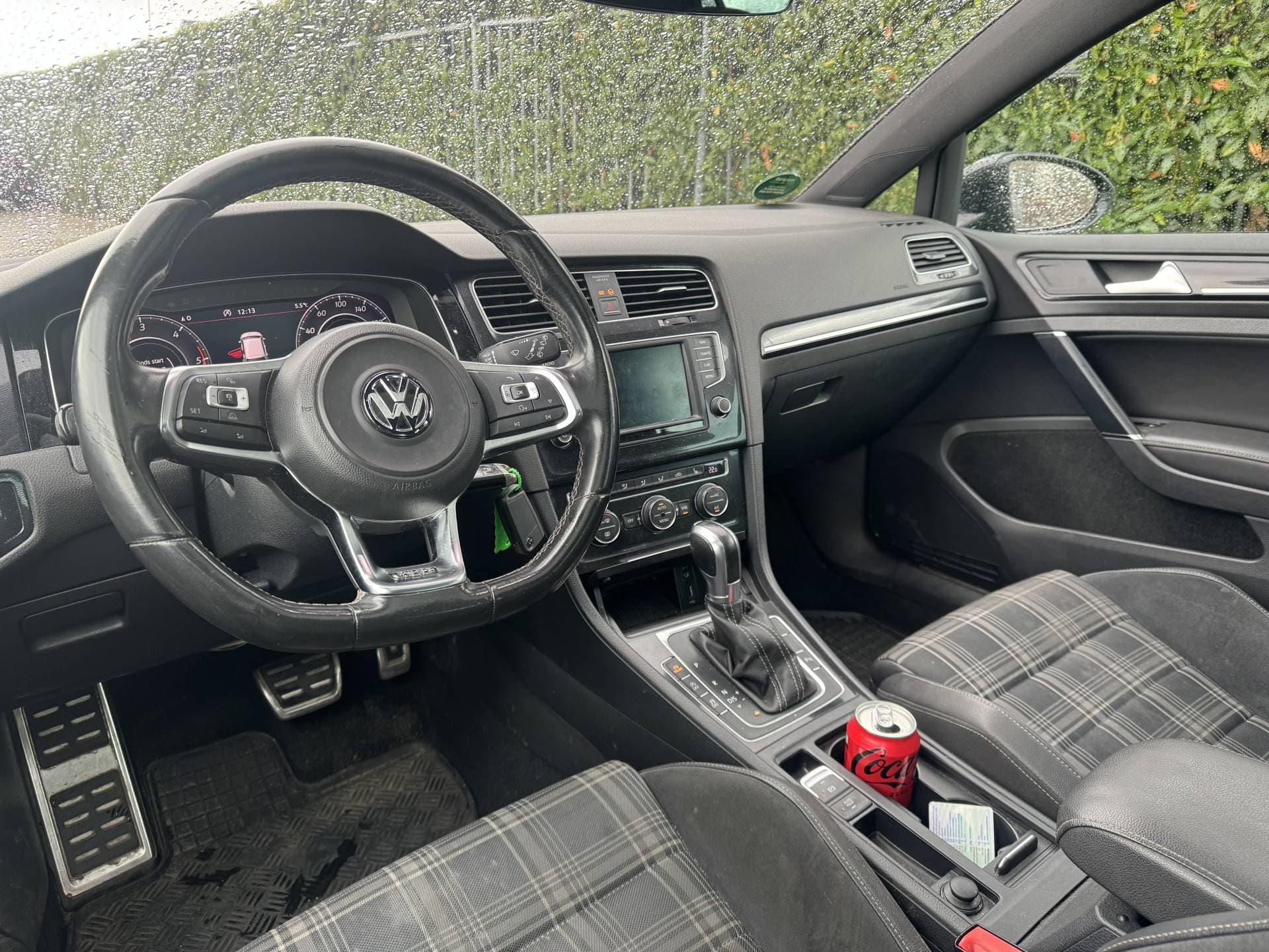 Volkswagen Golf 2.0 TDI GTD thumbnail 10