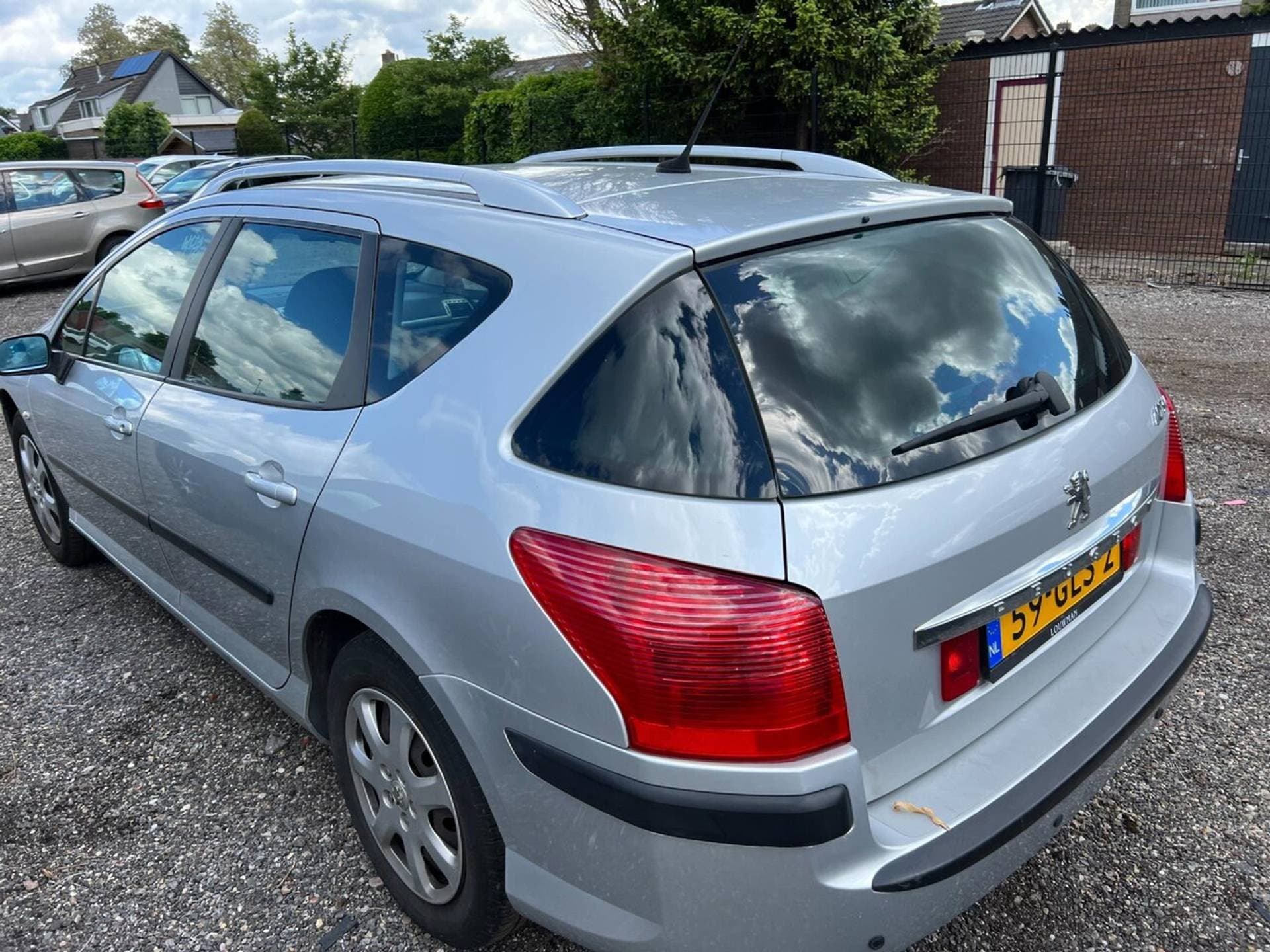 Peugeot 407 thumbnail 2