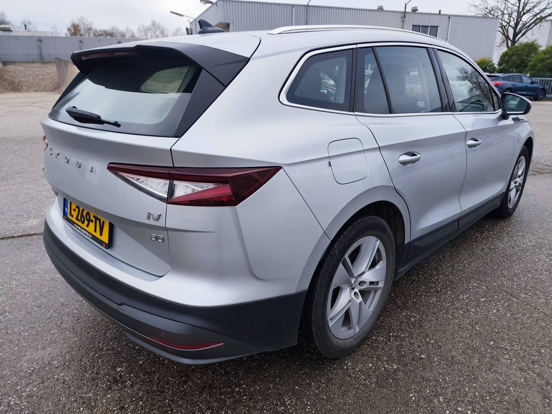 Skoda Enyaq iV thumbnail 13