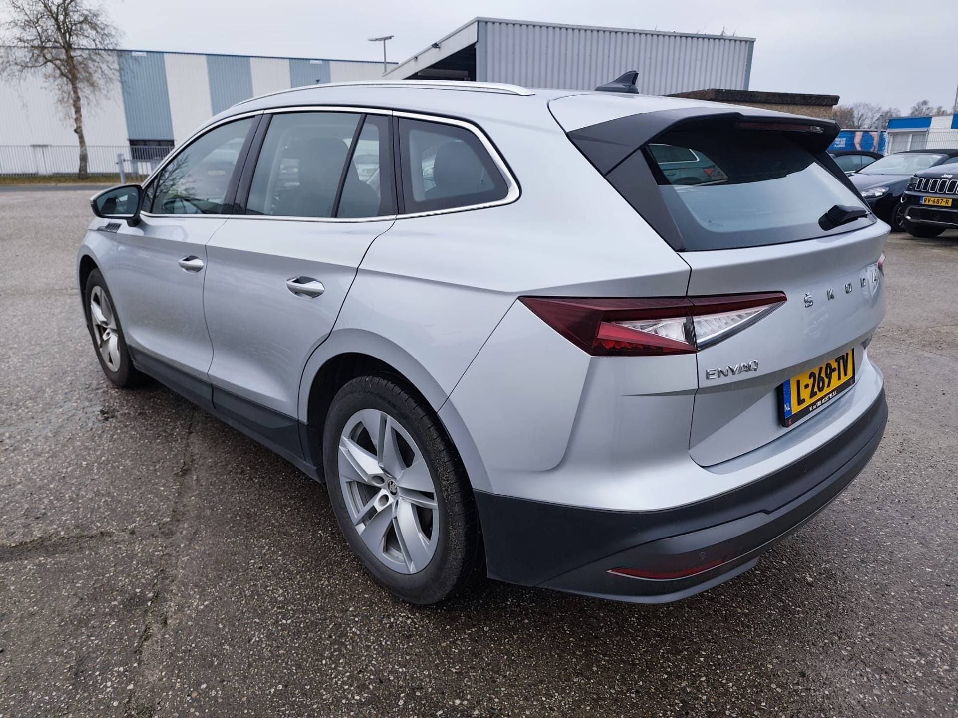 Skoda Enyaq iV thumbnail 3