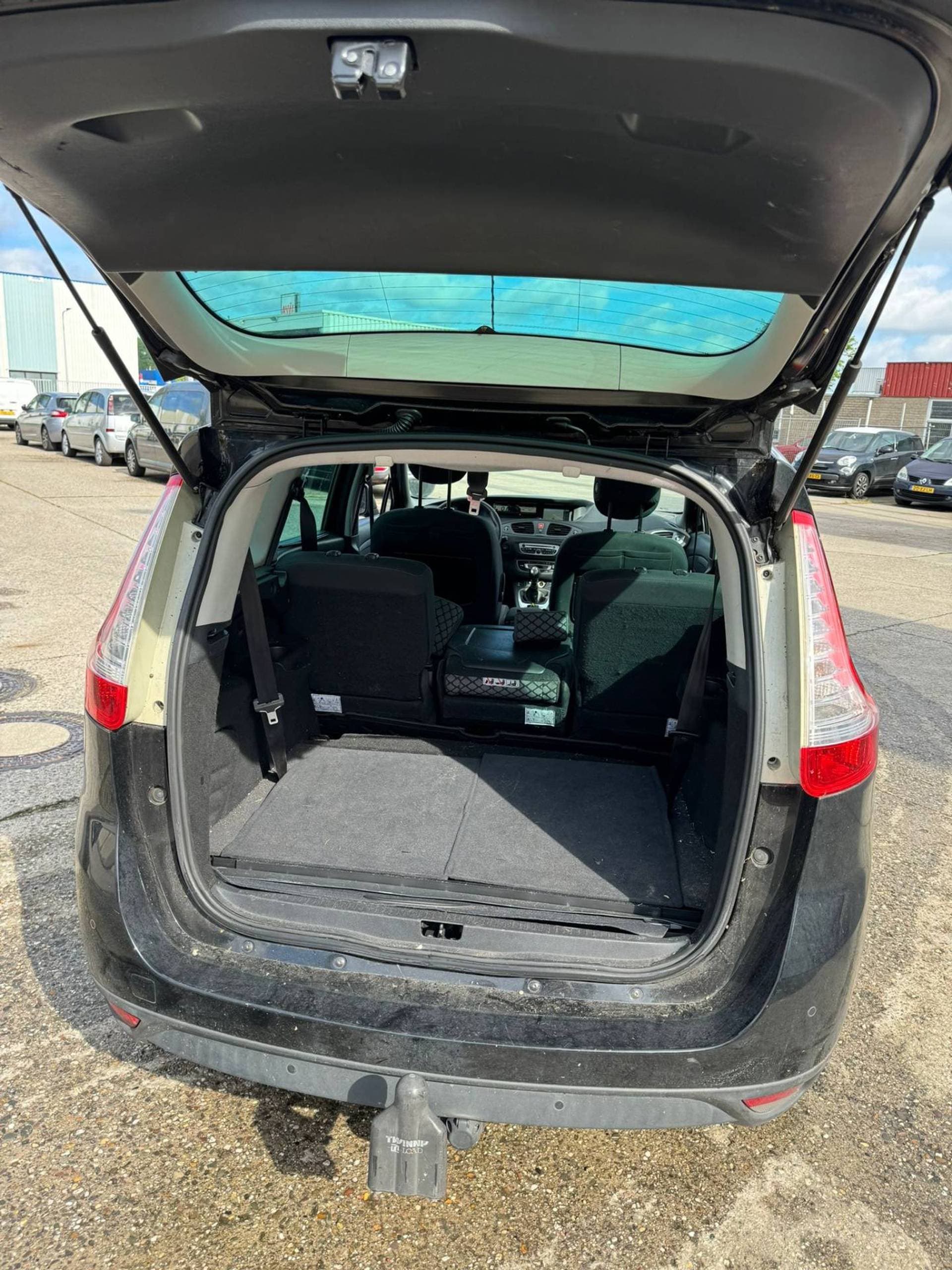 Renault Grand Scénic thumbnail 7