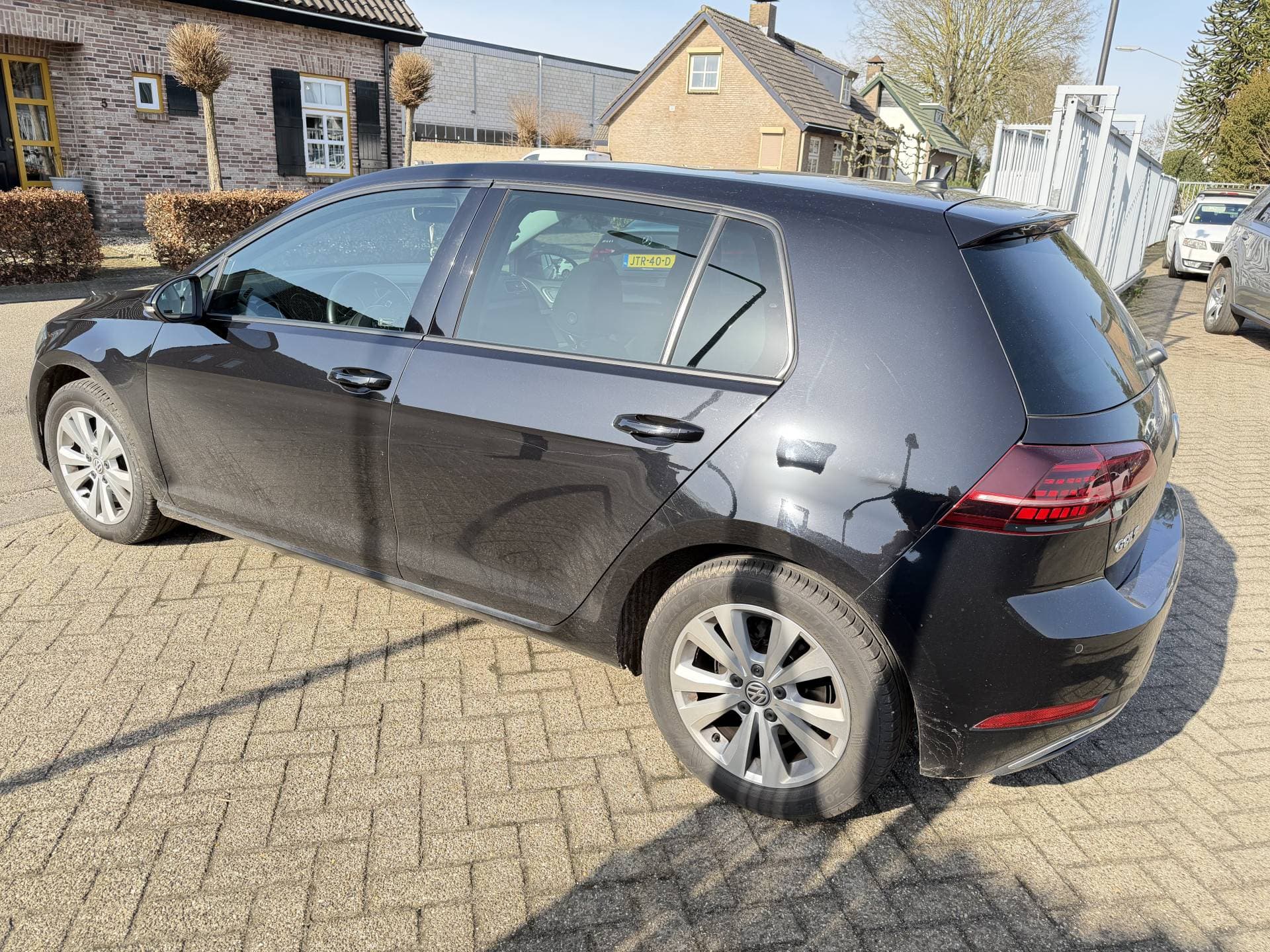 Volkswagen Golf TSI Comfortline Business thumbnail 3