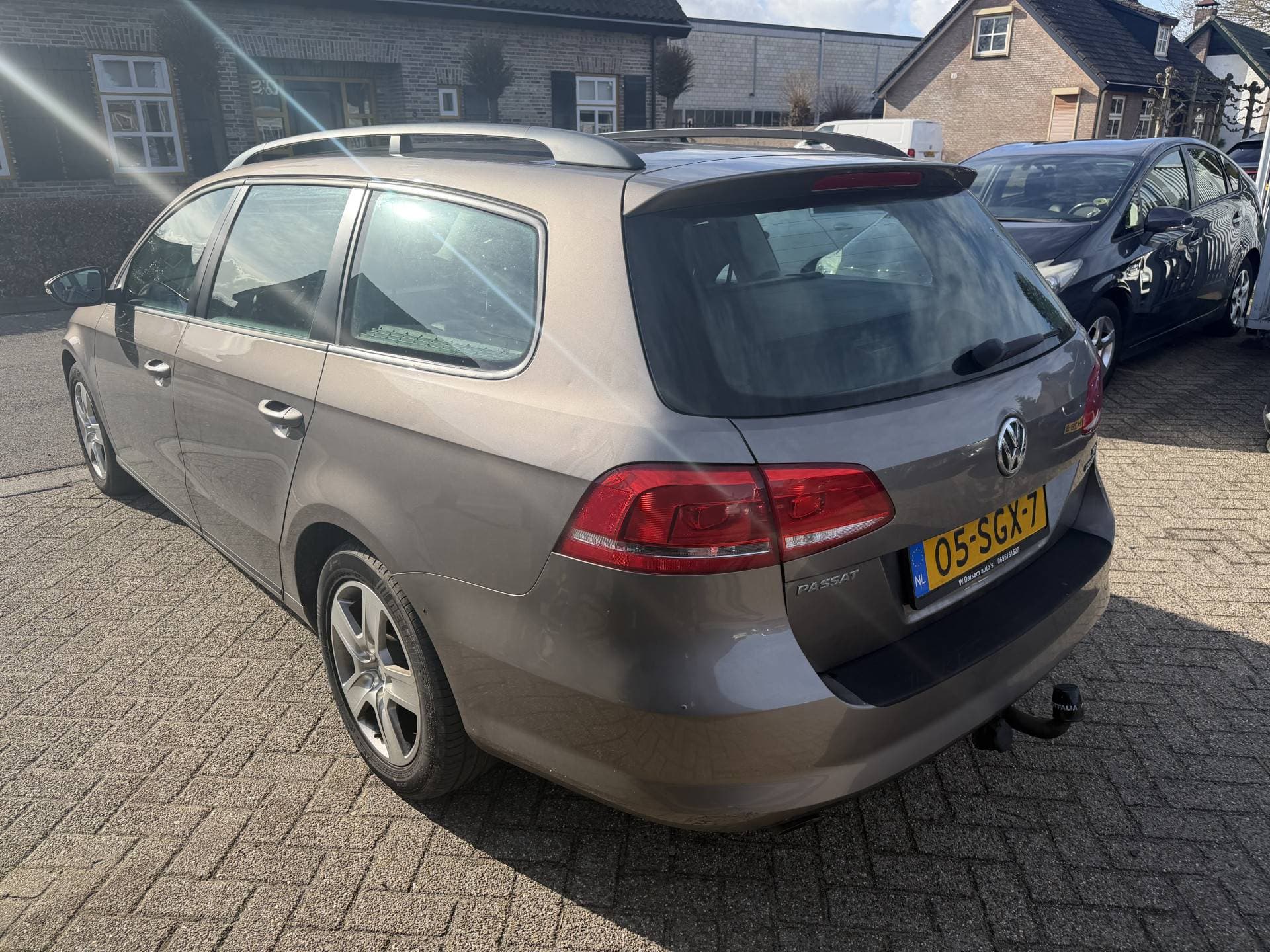 Volkswagen Passat thumbnail 7