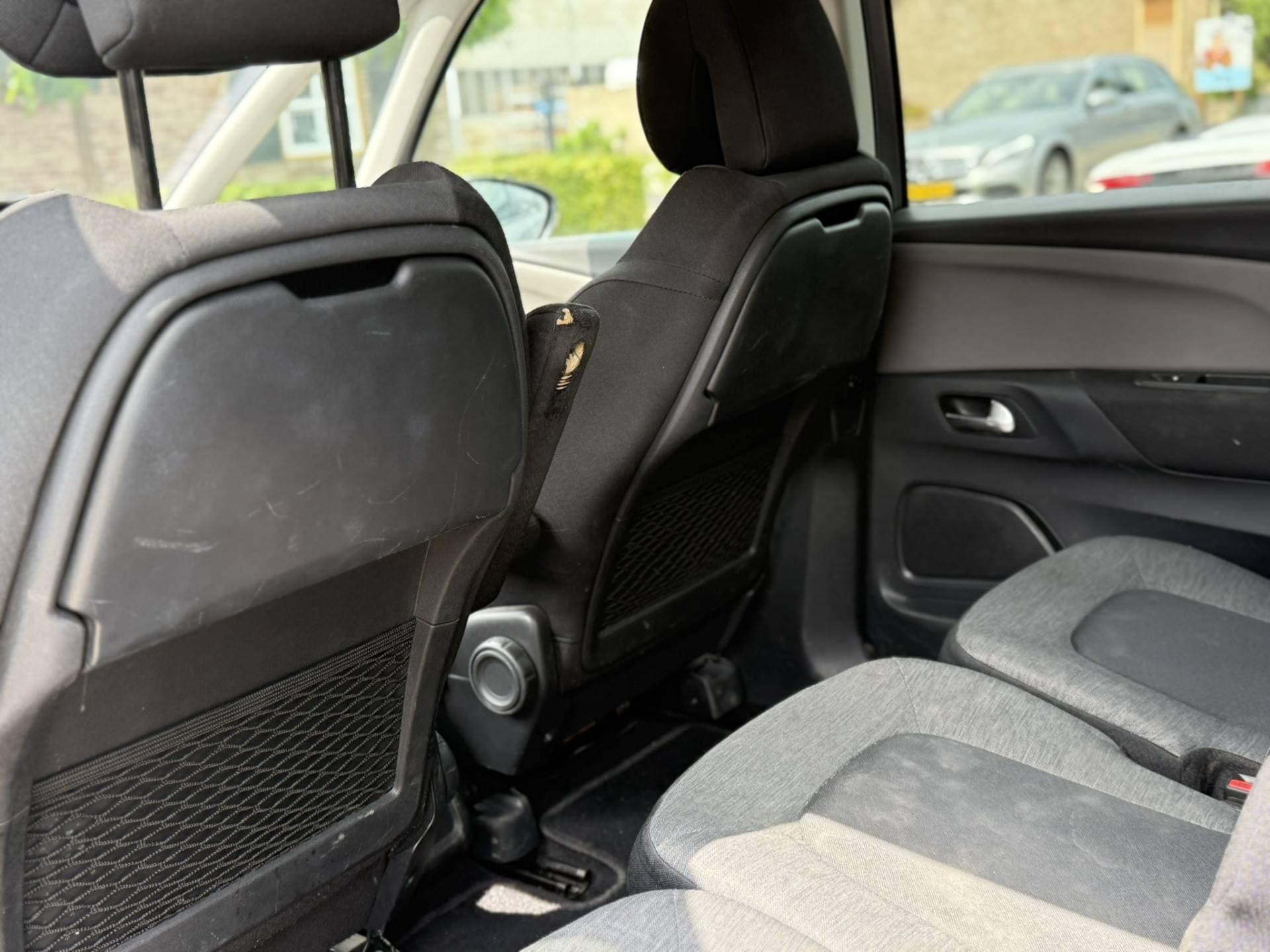 Citroen Grand C4 Spacetourer thumbnail 14