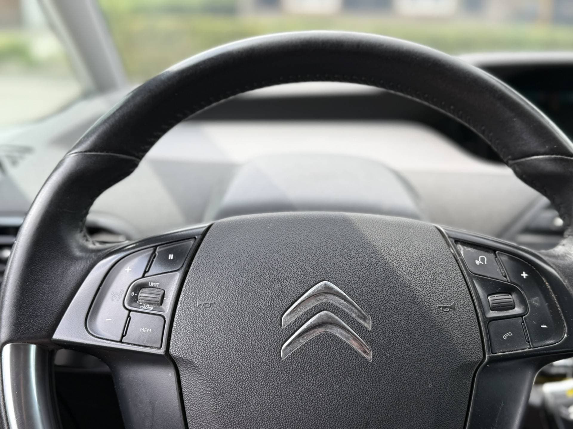 Citroen Grand C4 Spacetourer thumbnail 16