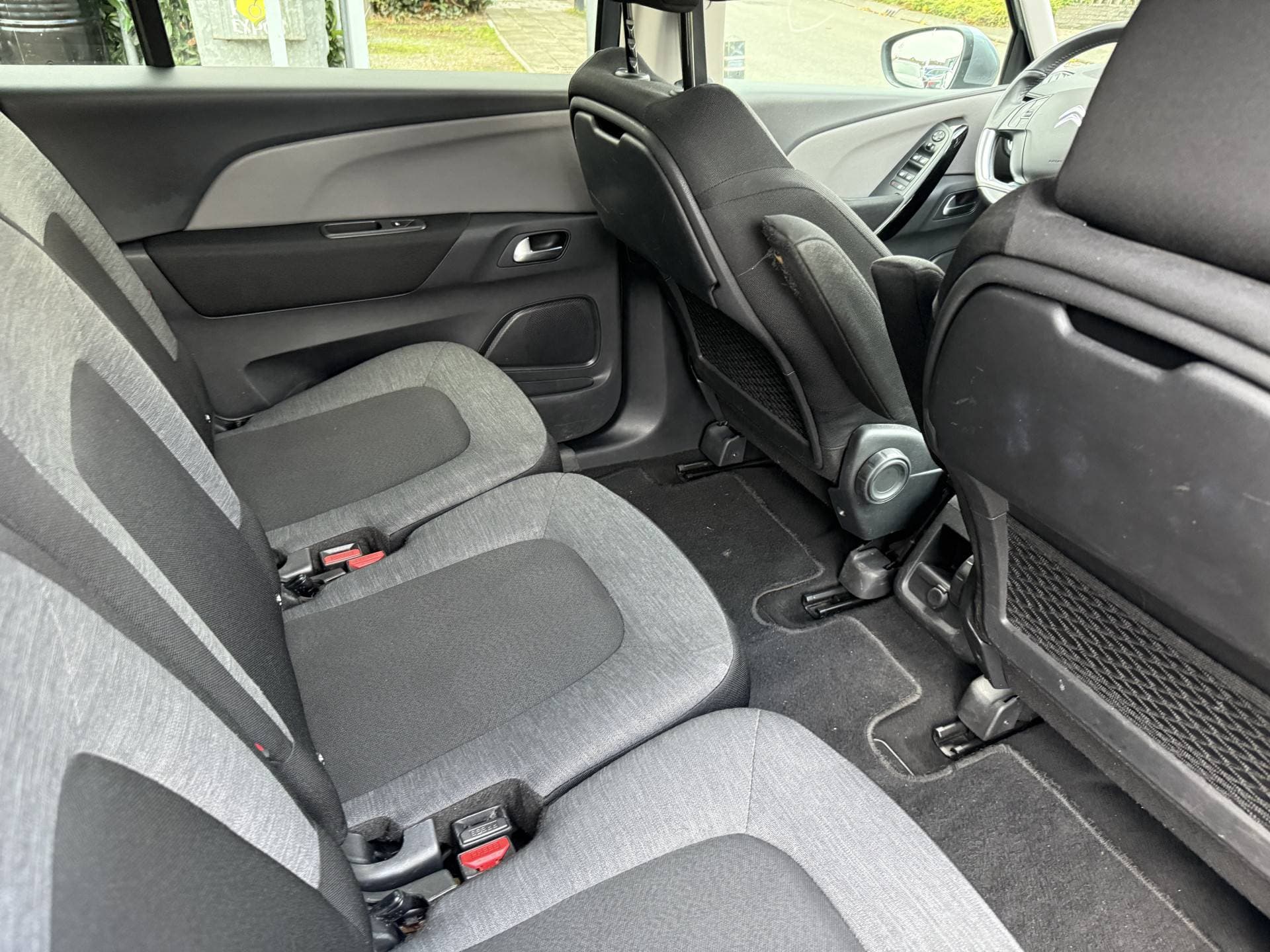 Citroen Grand C4 Spacetourer thumbnail 25