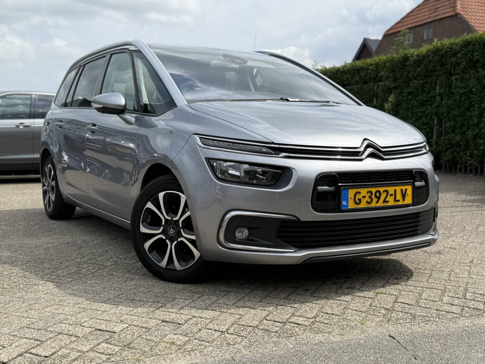 Citroen Grand C4 Spacetourer thumbnail 6