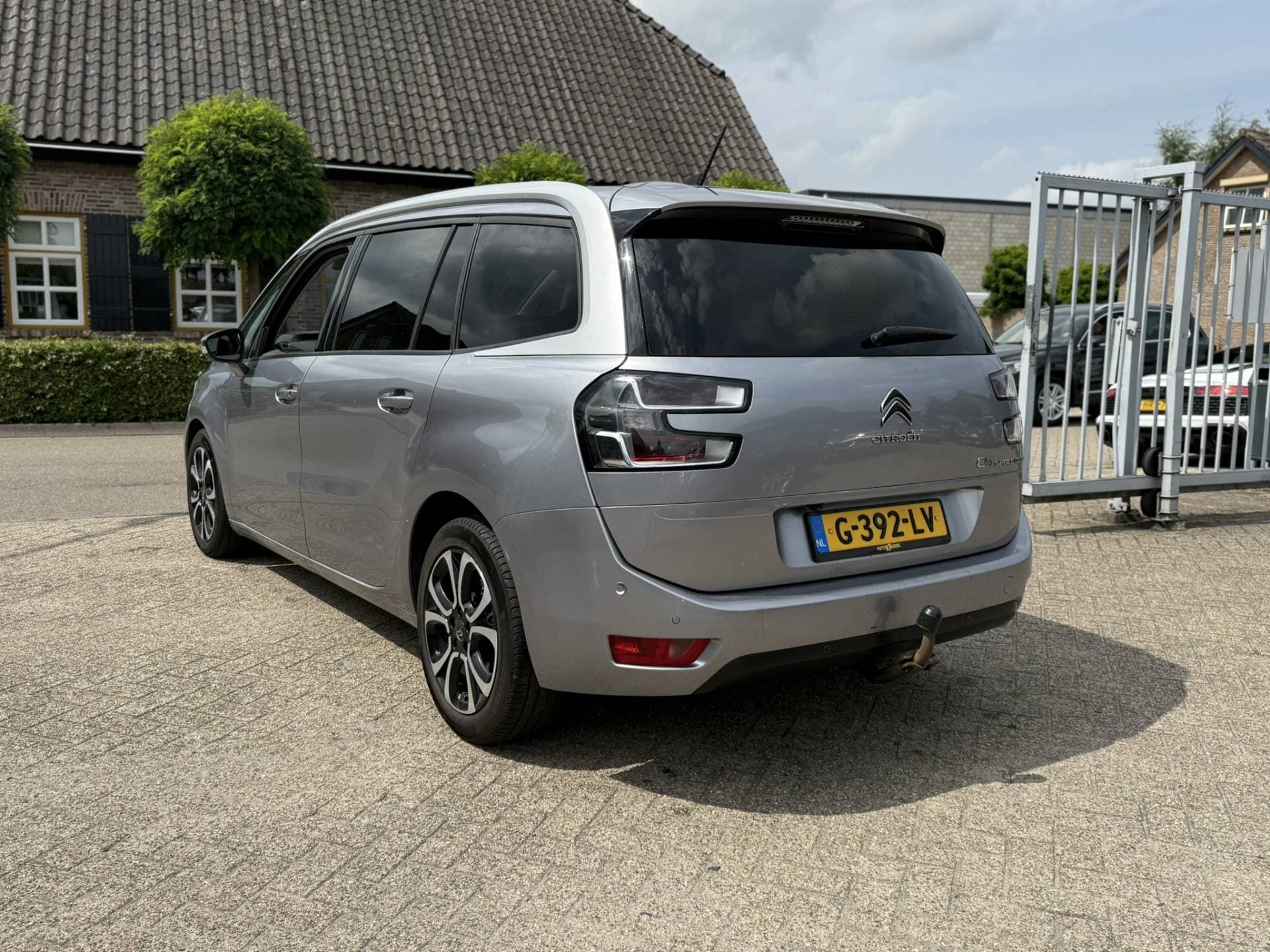 Citroen Grand C4 Spacetourer thumbnail 8