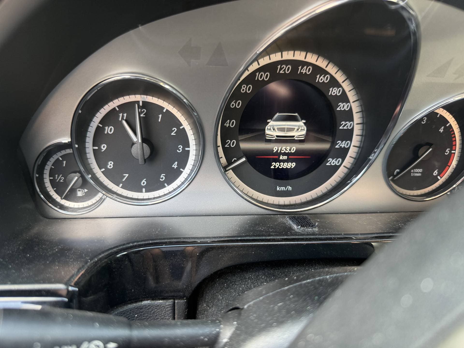 Mercedes-Benz E-Klasse thumbnail 8