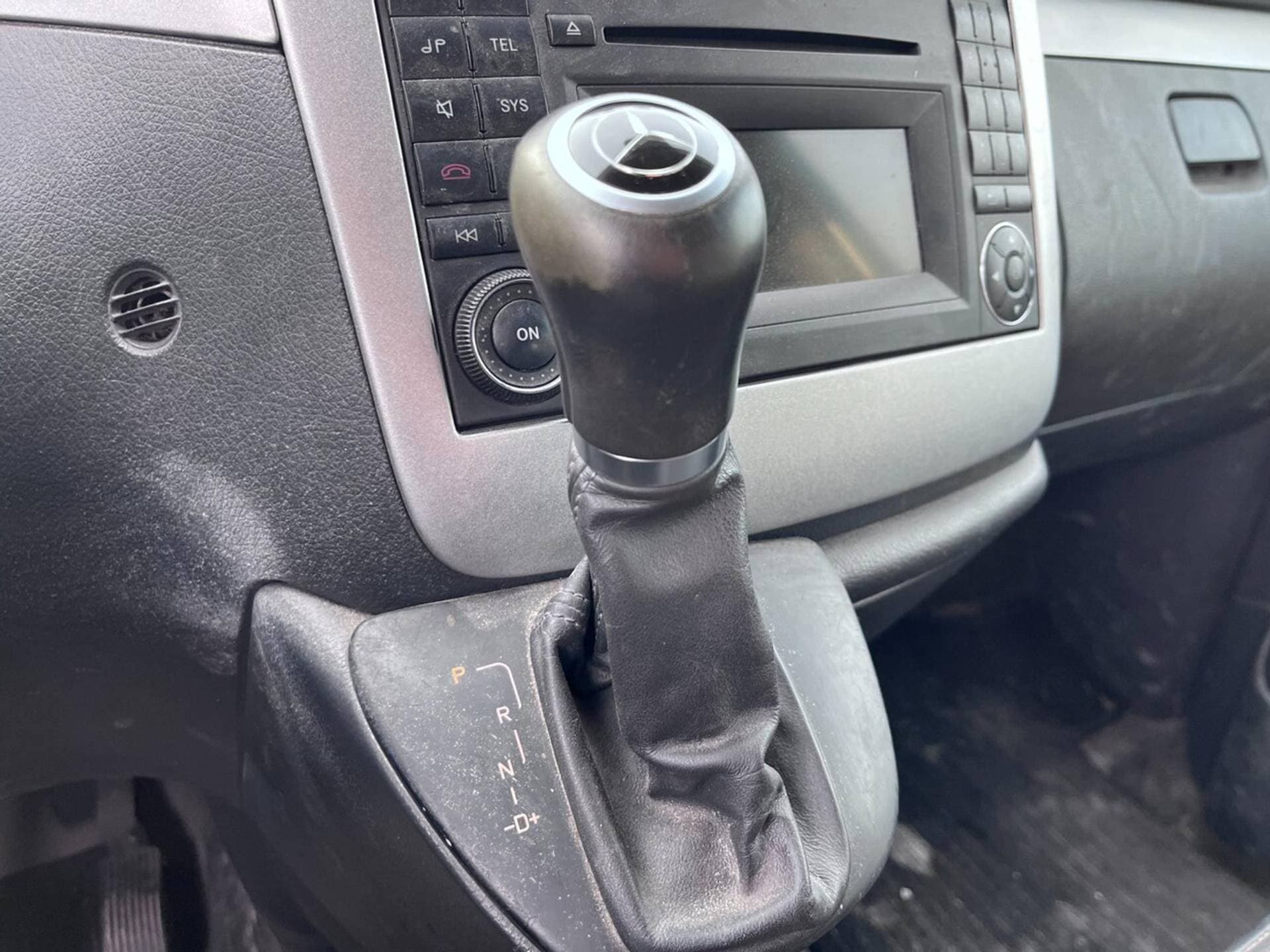 Mercedes-Benz Vito thumbnail 12