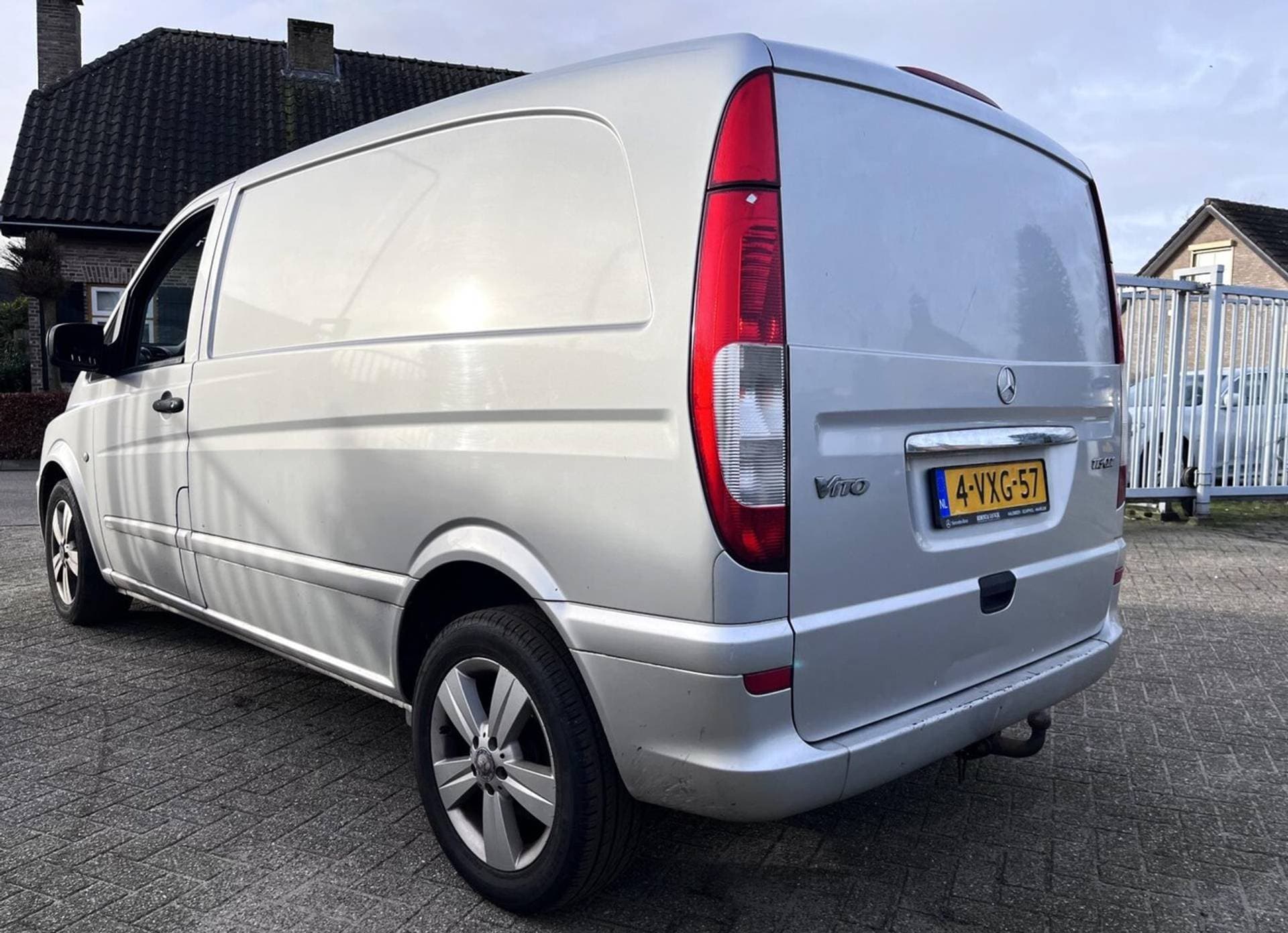 Mercedes-Benz Vito thumbnail 5