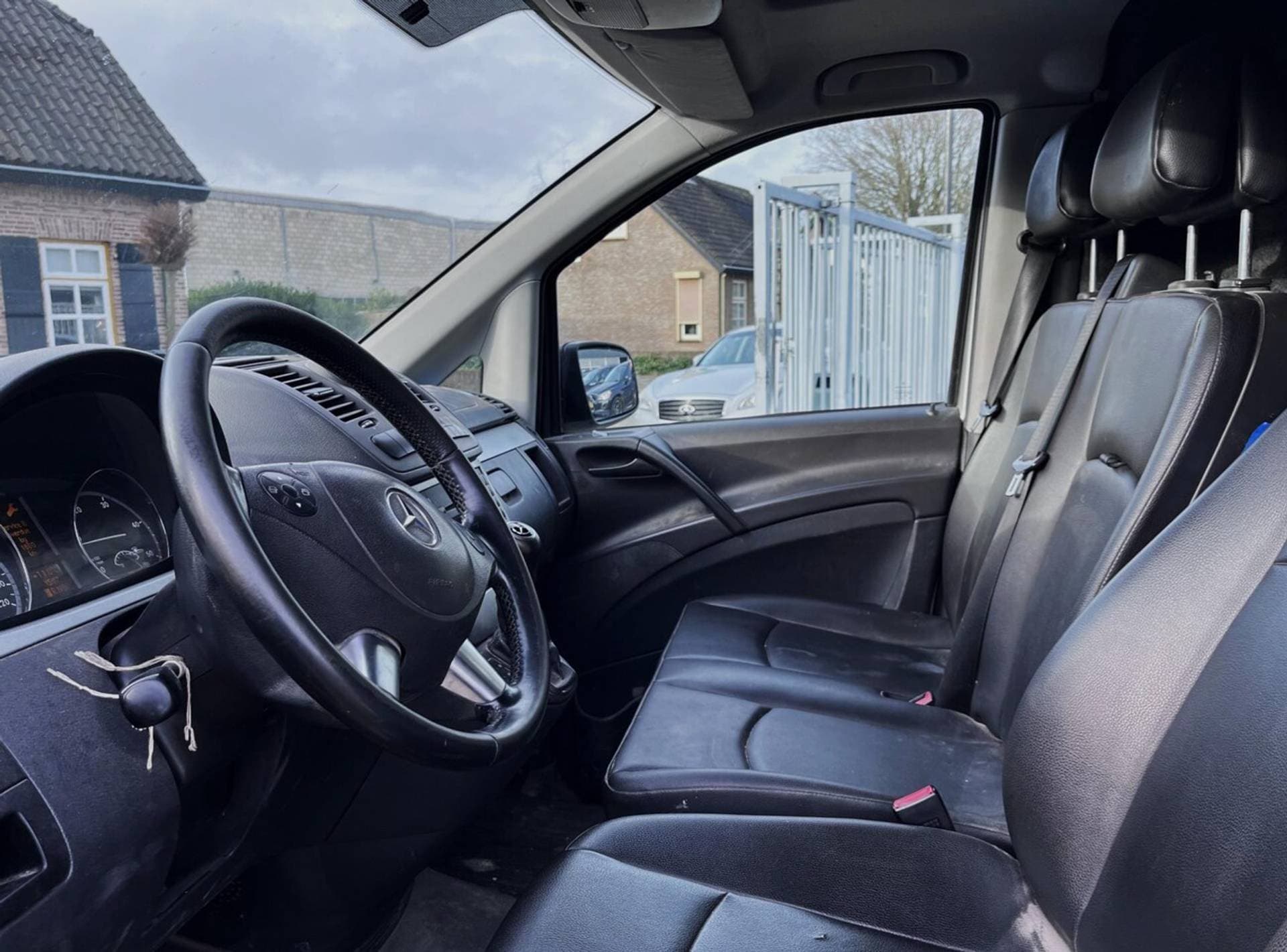 Mercedes-Benz Vito thumbnail 9