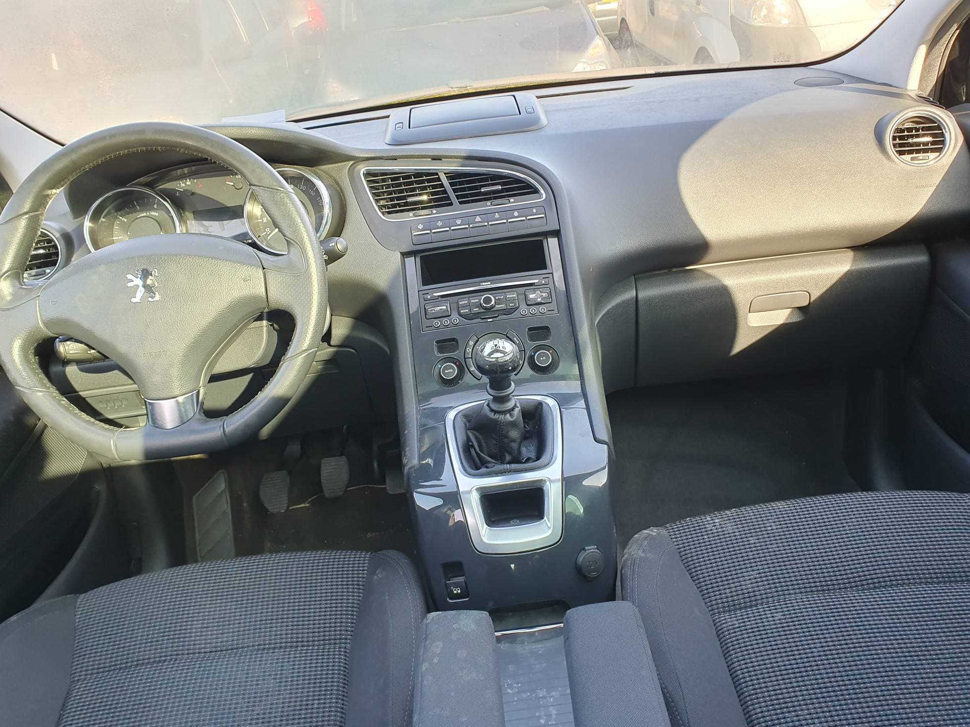 Peugeot 5008 thumbnail 7