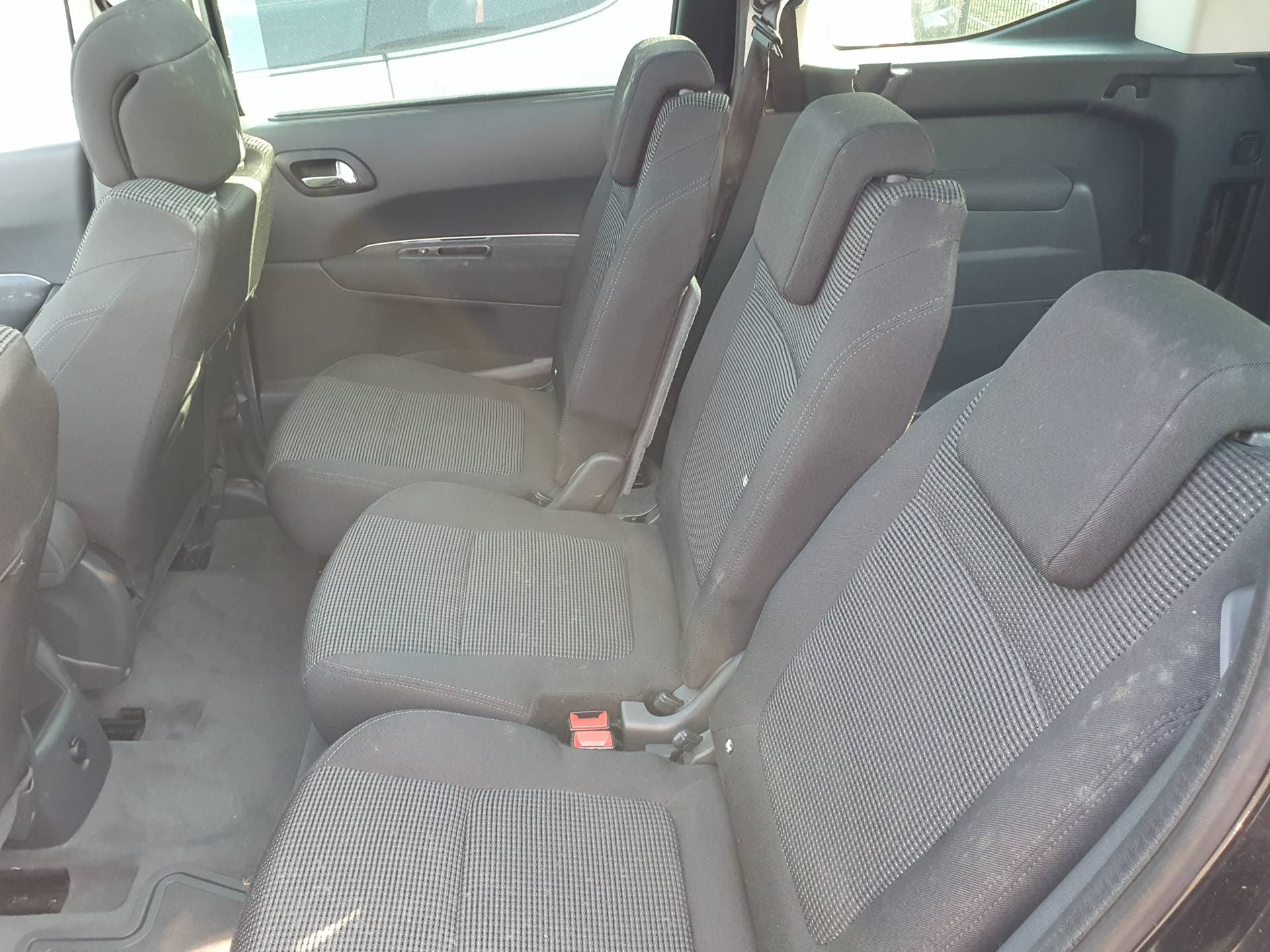 Peugeot 5008 thumbnail 8