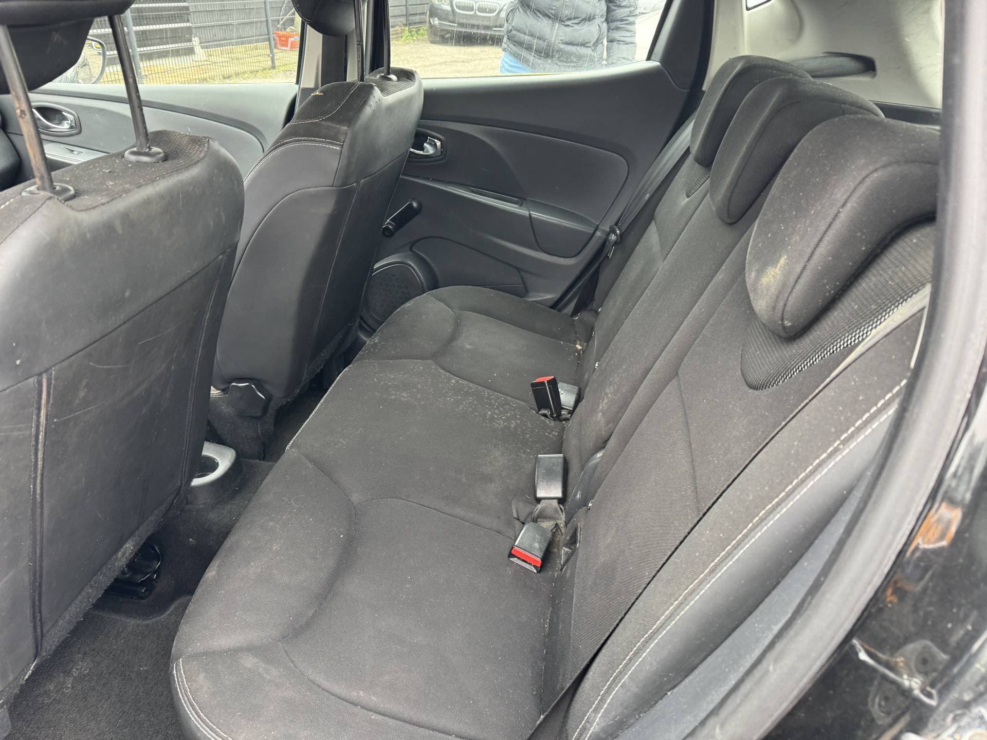 Renault Clio thumbnail 10