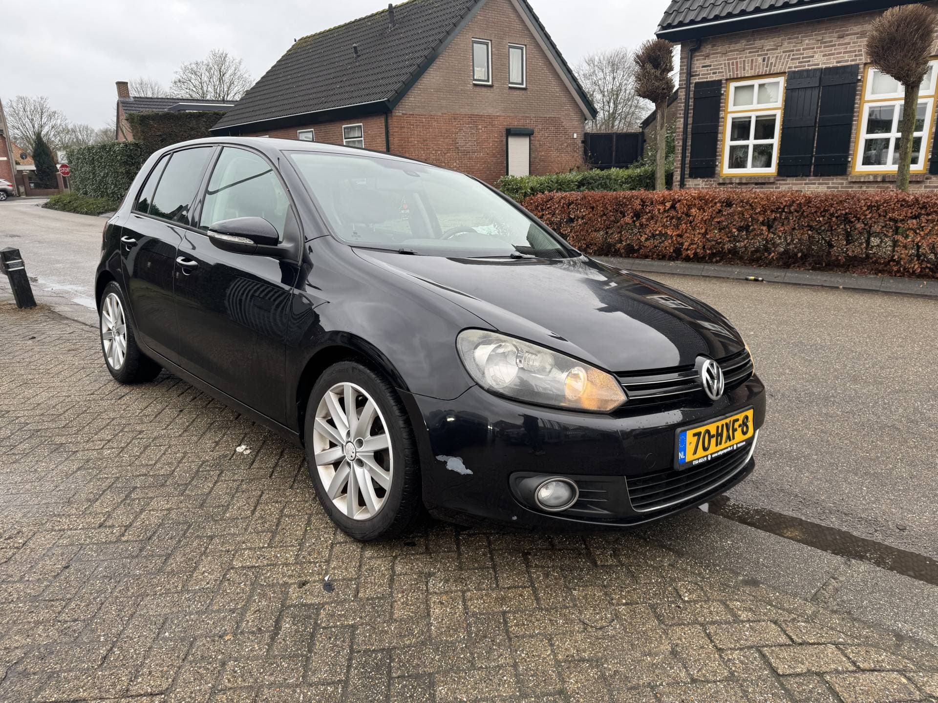 Volkswagen Golf thumbnail 3