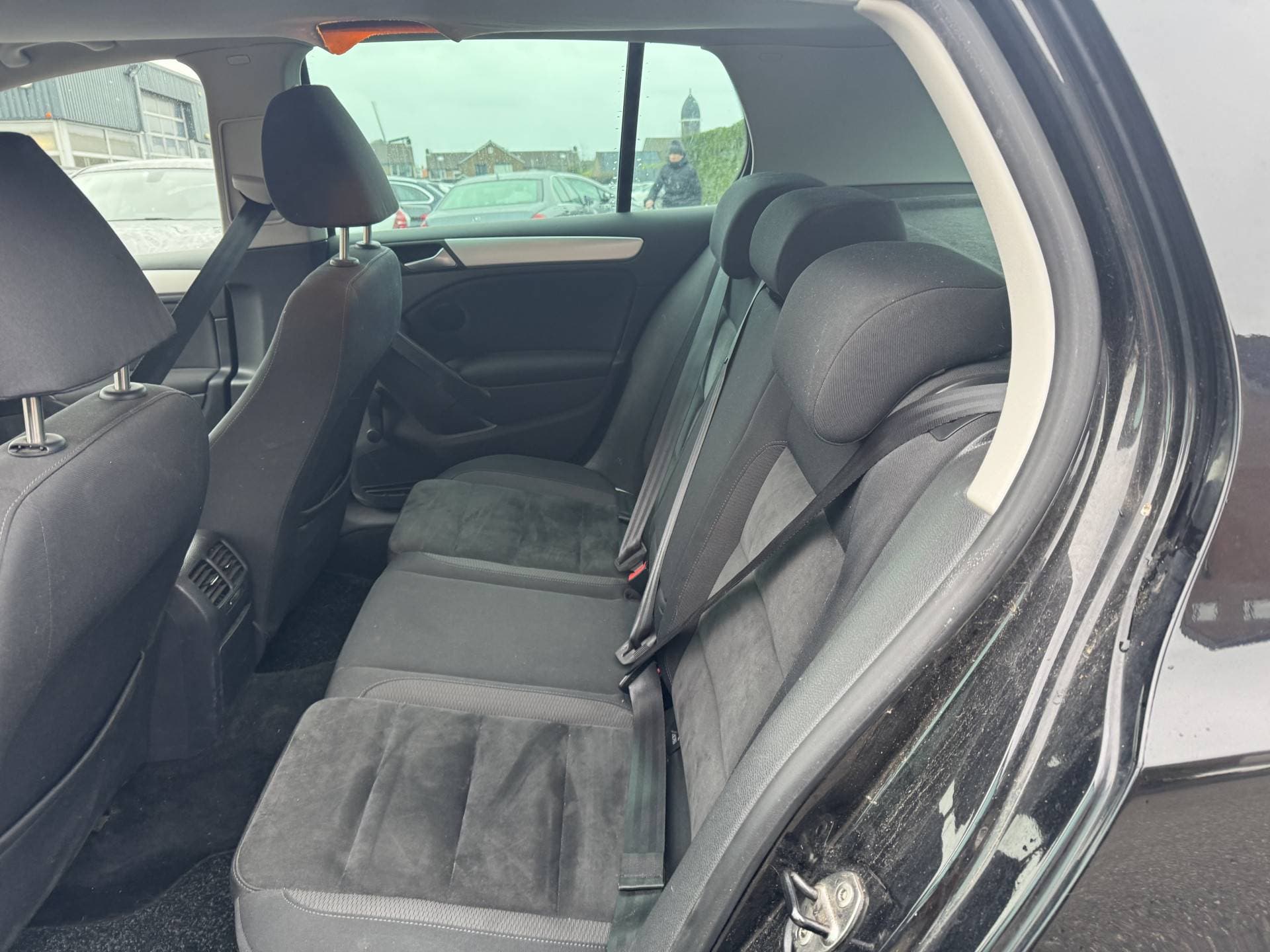 Volkswagen Golf thumbnail 5