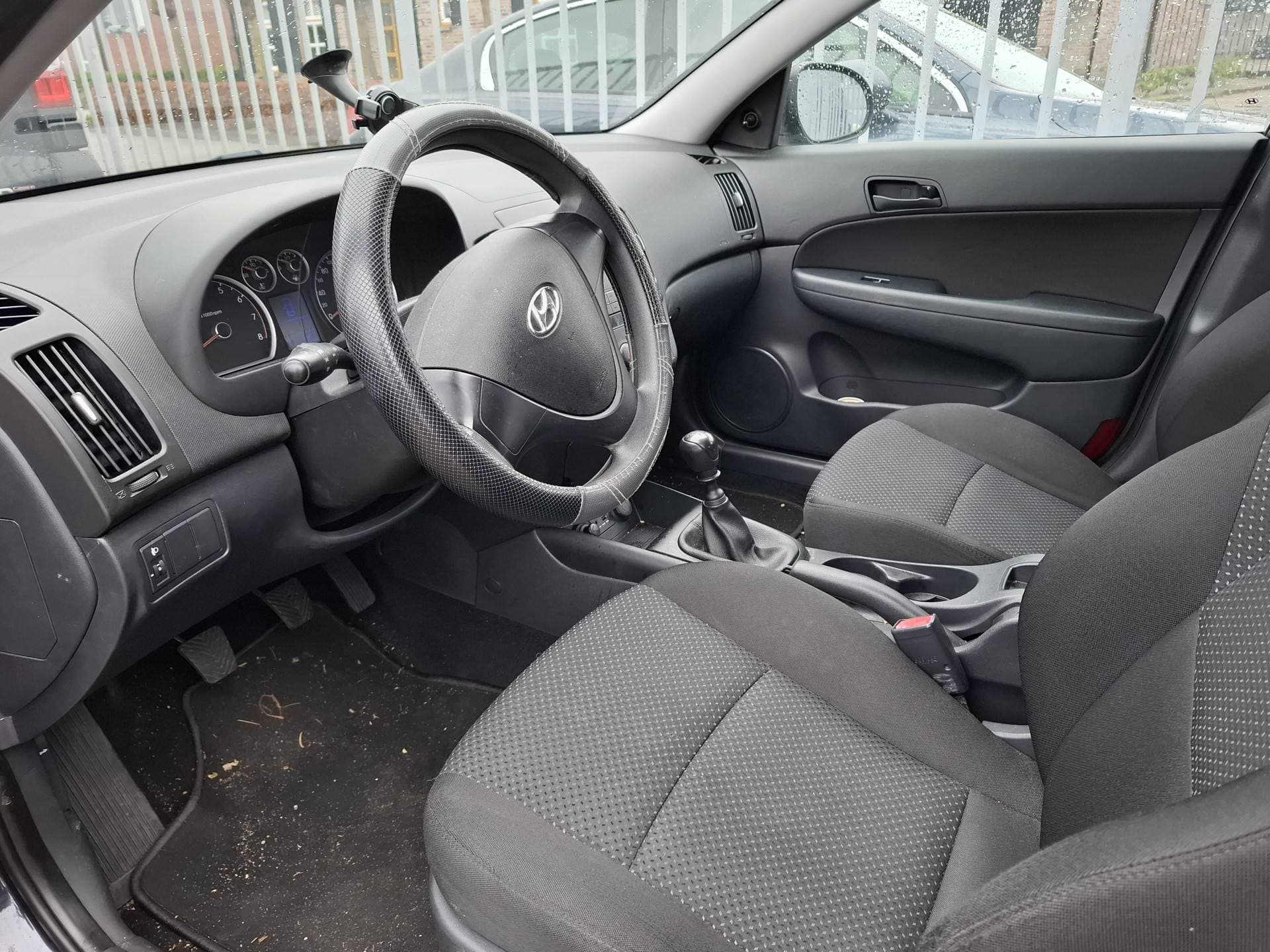 Hyundai I30 thumbnail 2