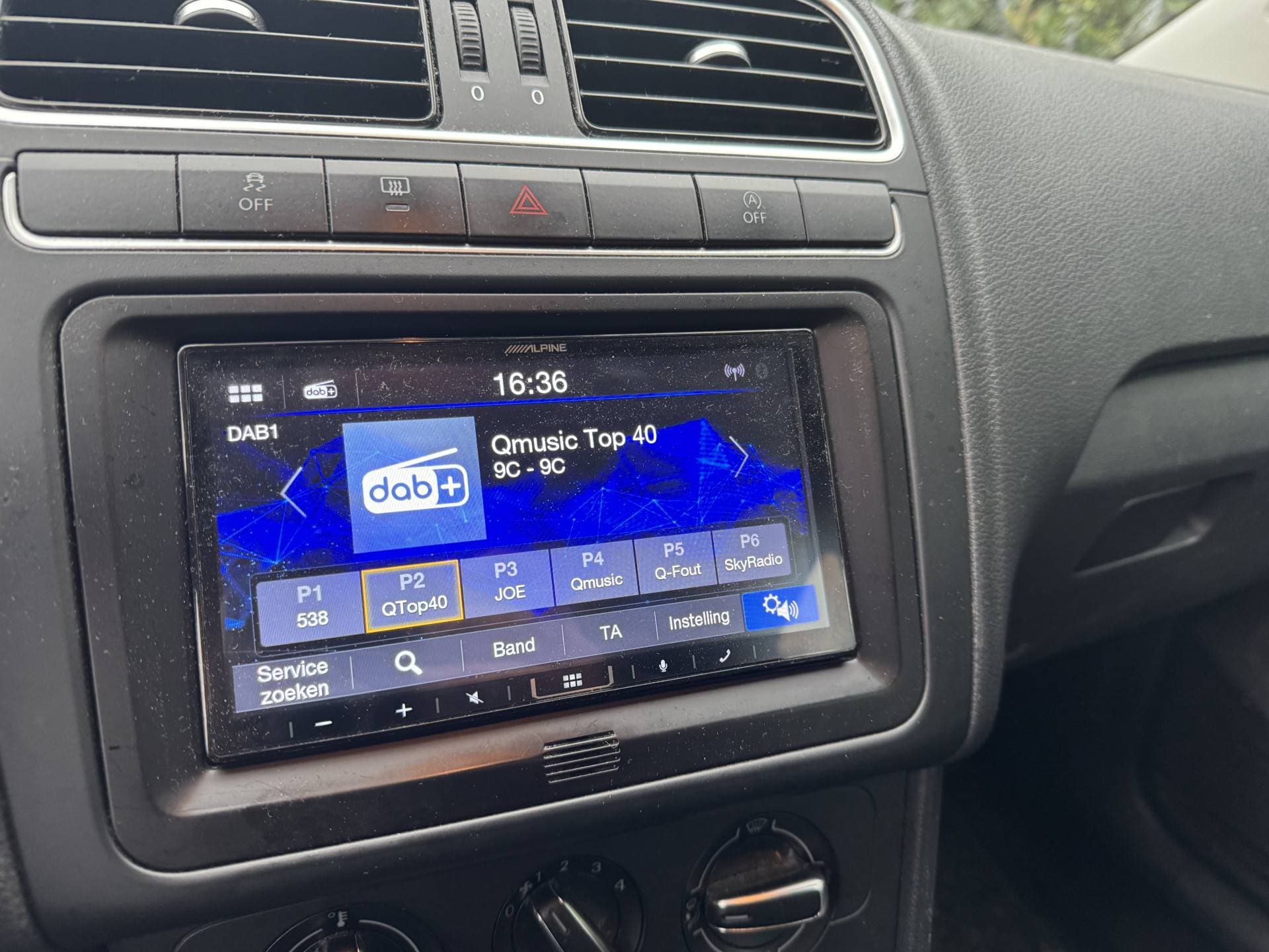 Volkswagen Polo 1.2 TDI BlueMotion Comfortline thumbnail 13