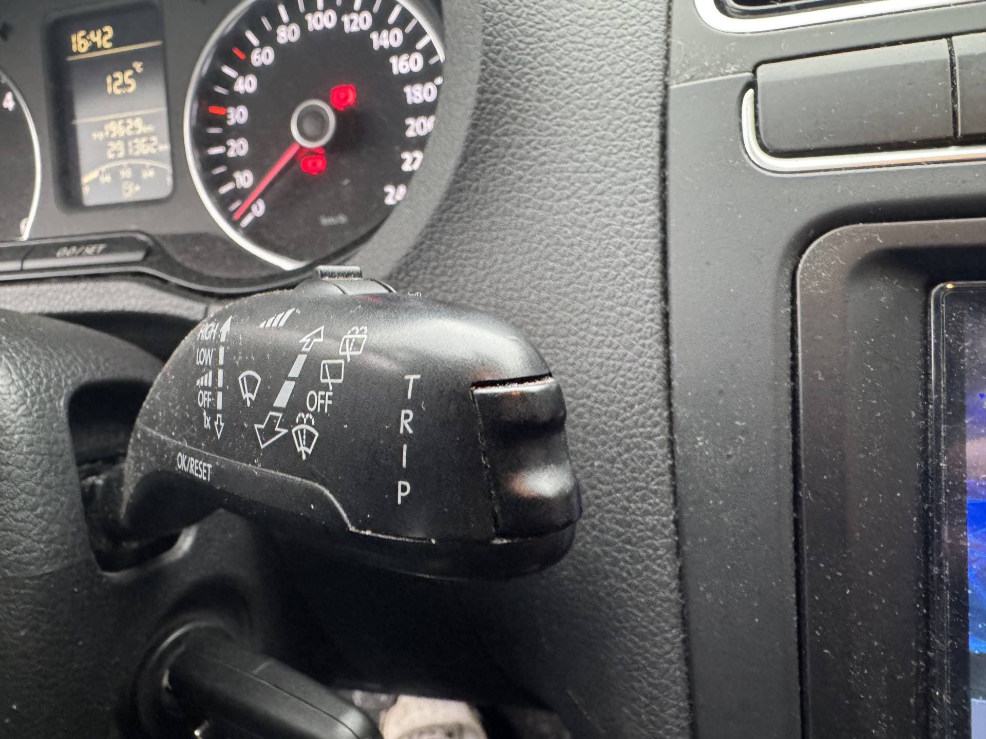 Volkswagen Polo 1.2 TDI BlueMotion Comfortline thumbnail 14