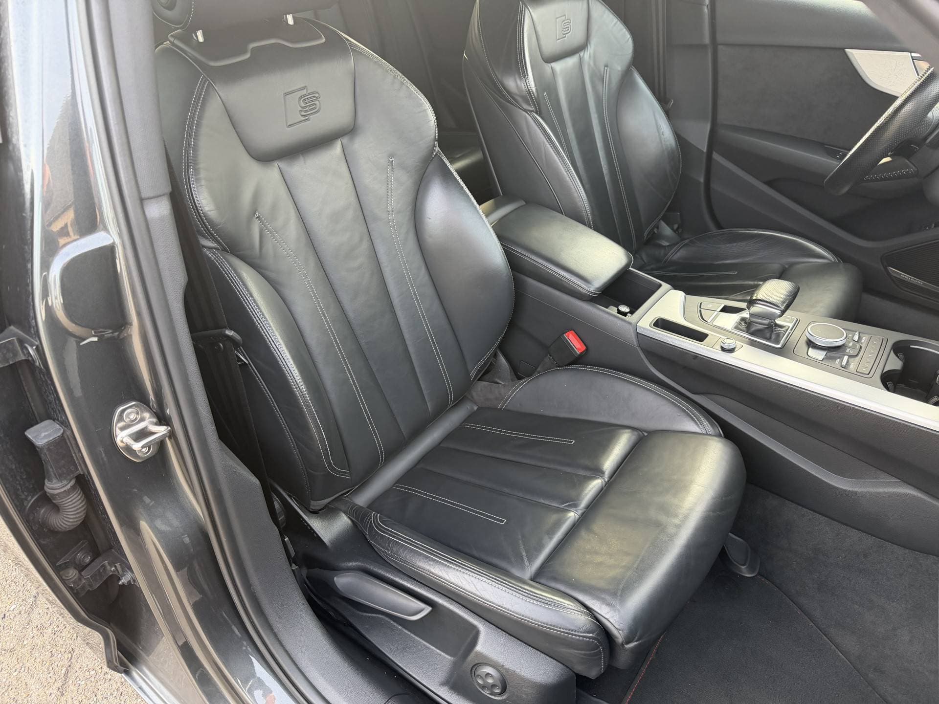 Audi A4 Avant 3.0 TDI quattro Sport Pro Line S thumbnail 19