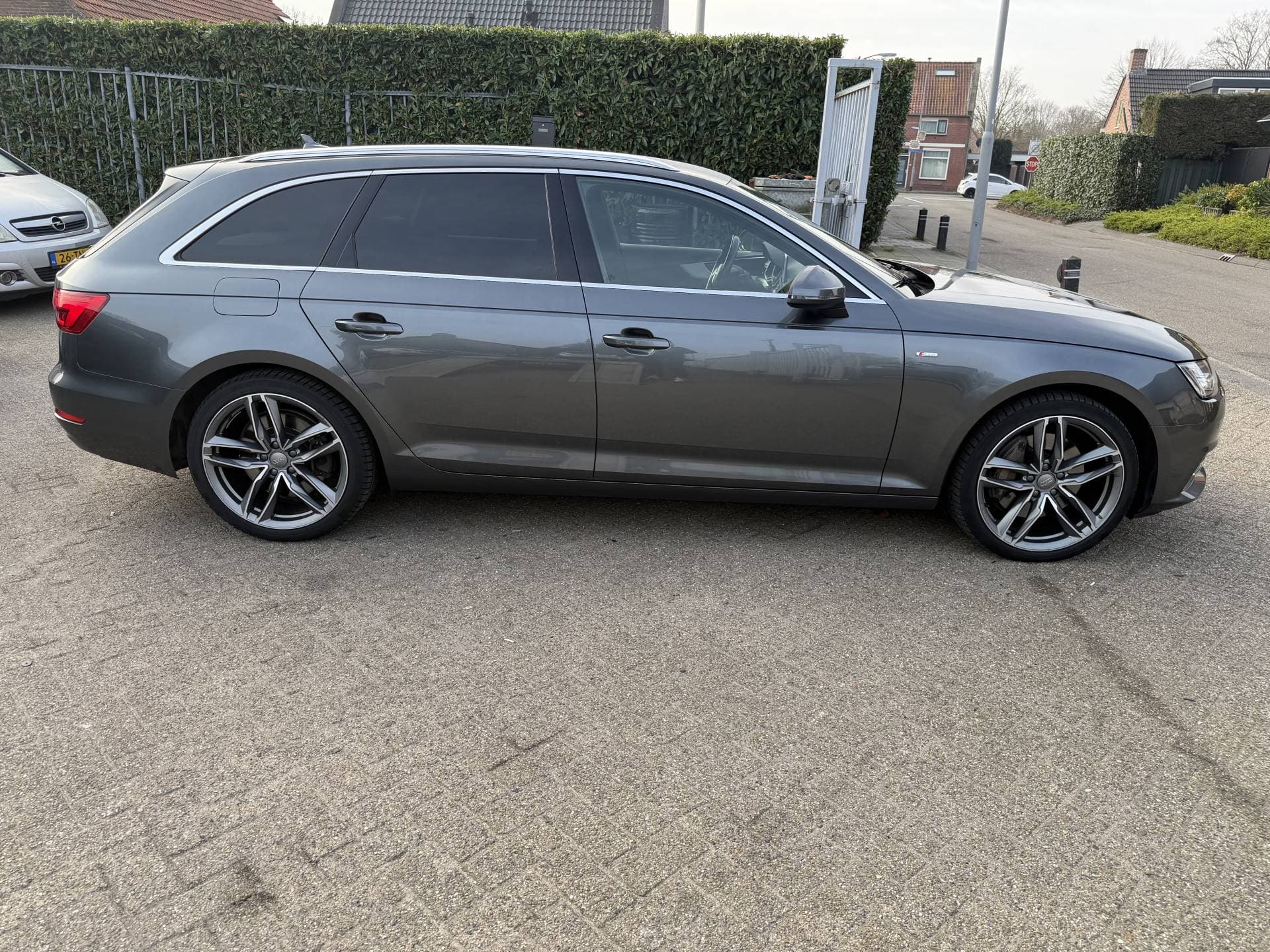 Audi A4 Avant 3.0 TDI quattro Sport Pro Line S thumbnail 3