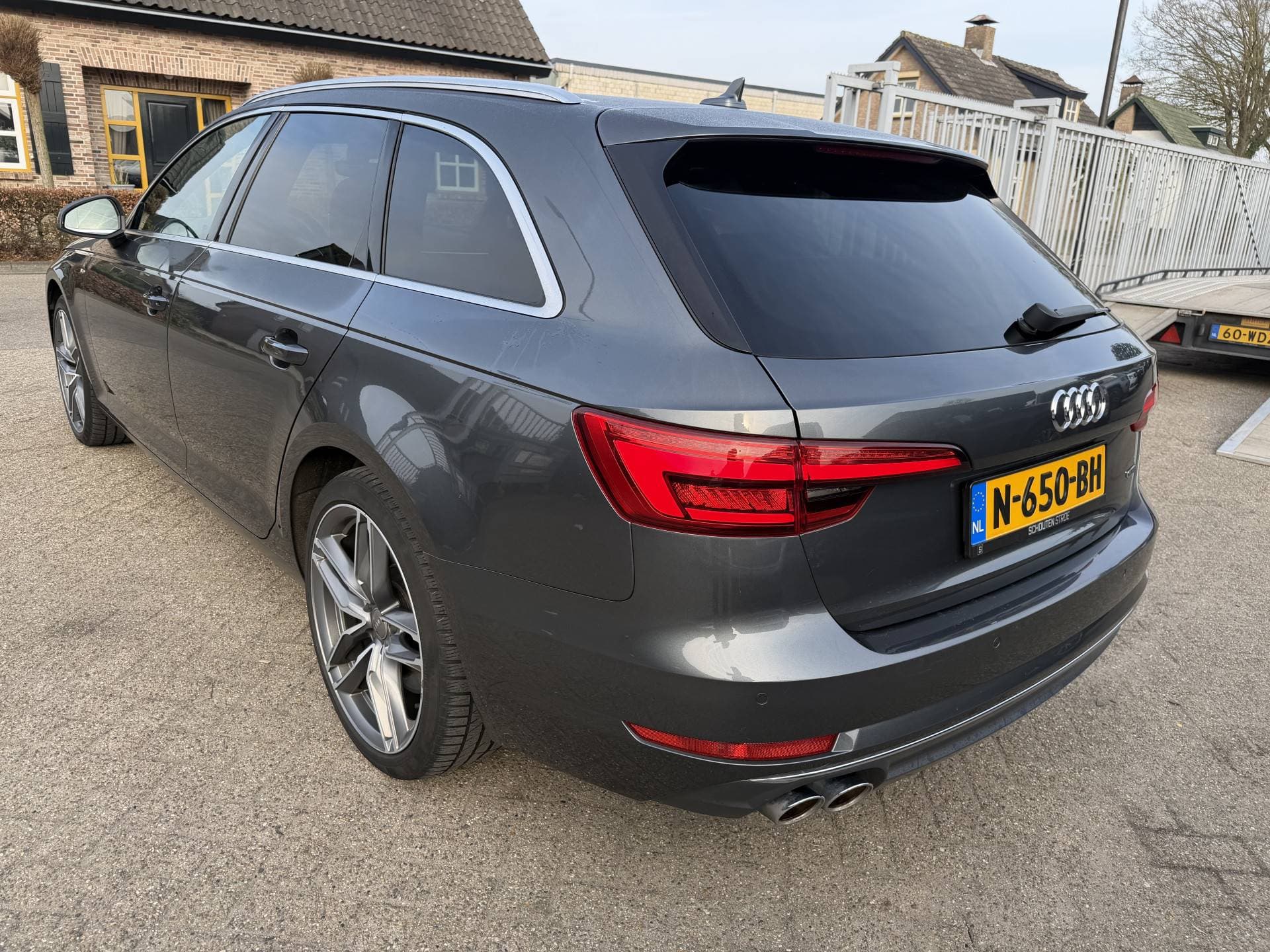 Audi A4 Avant 3.0 TDI quattro Sport Pro Line S thumbnail 4