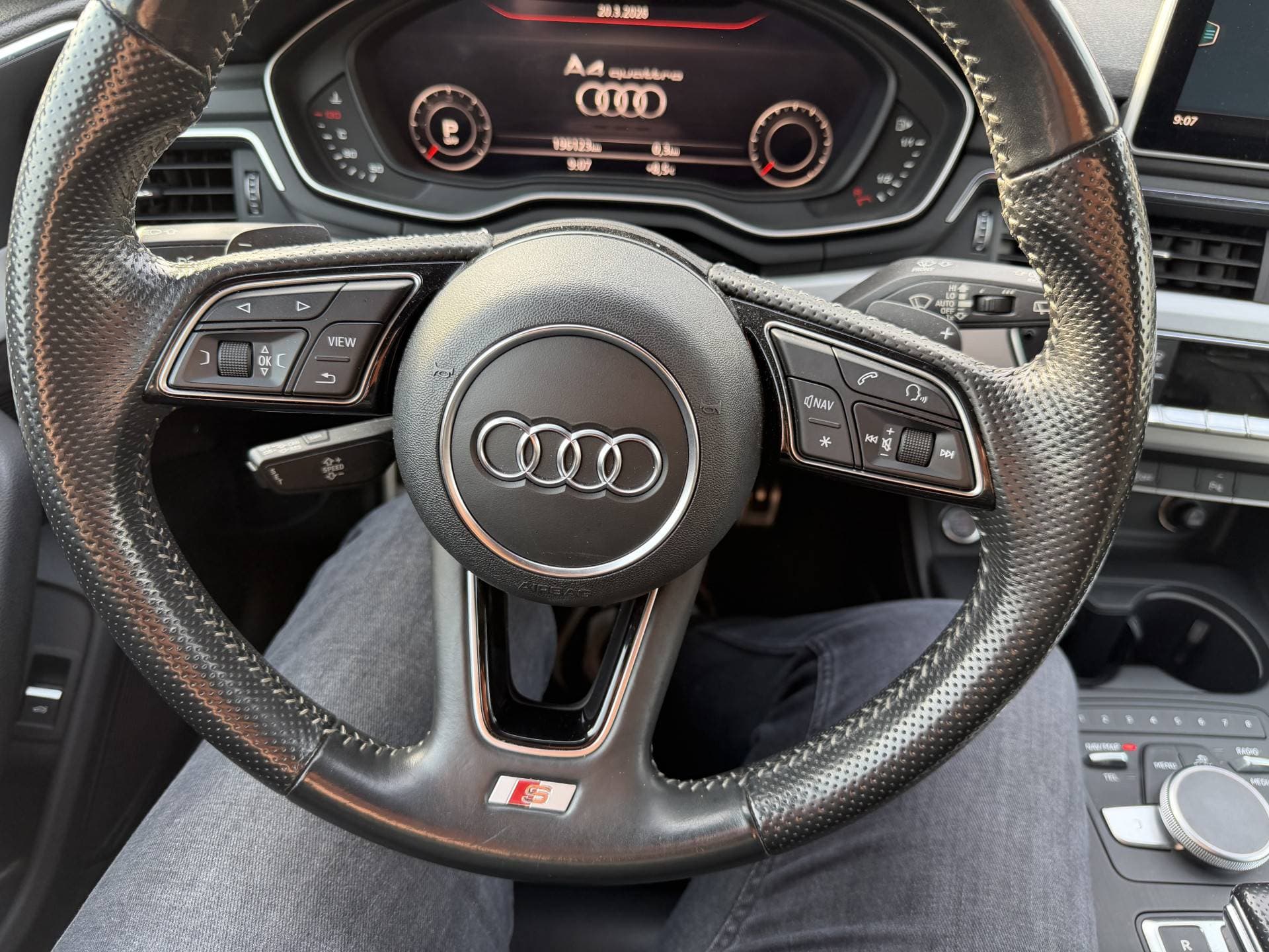 Audi A4 Avant 3.0 TDI quattro Sport Pro Line S thumbnail 8