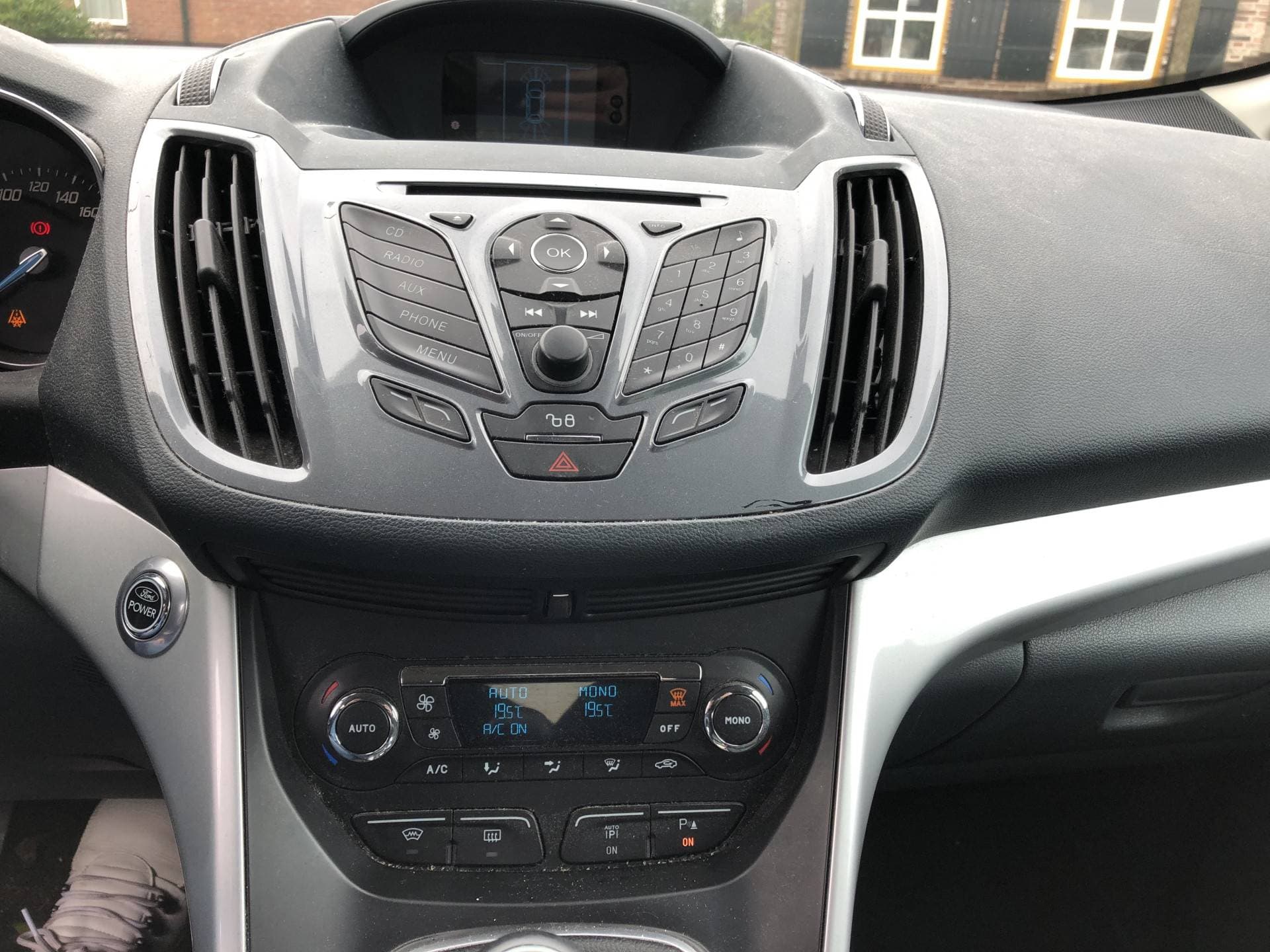 Ford Grand C-Max thumbnail 13