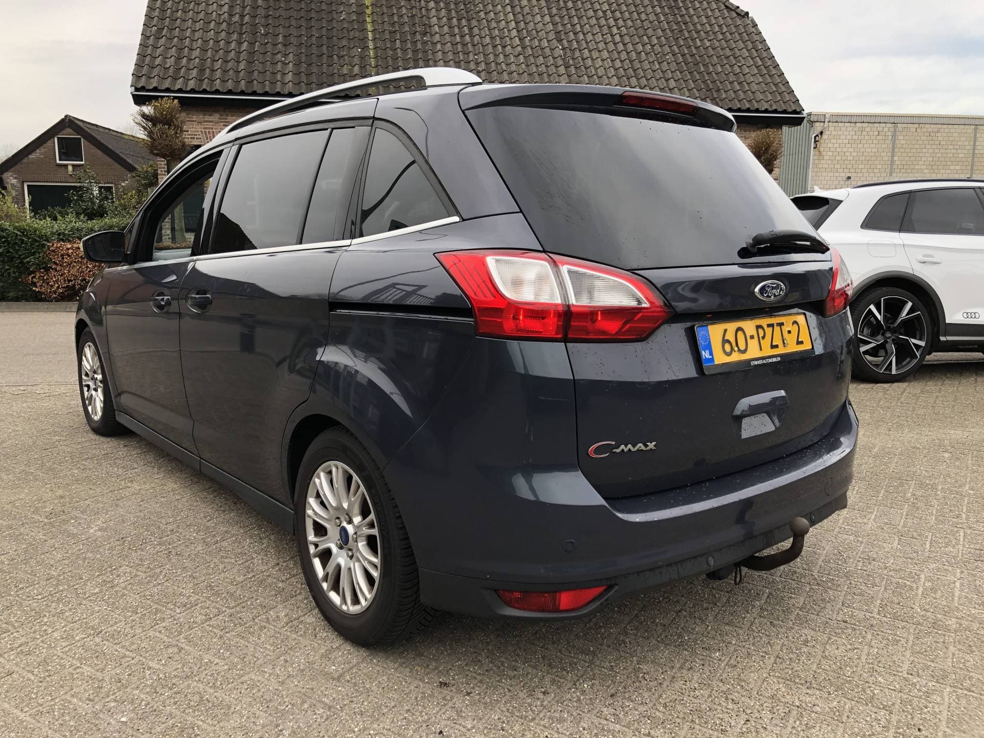 Ford Grand C-Max thumbnail 4