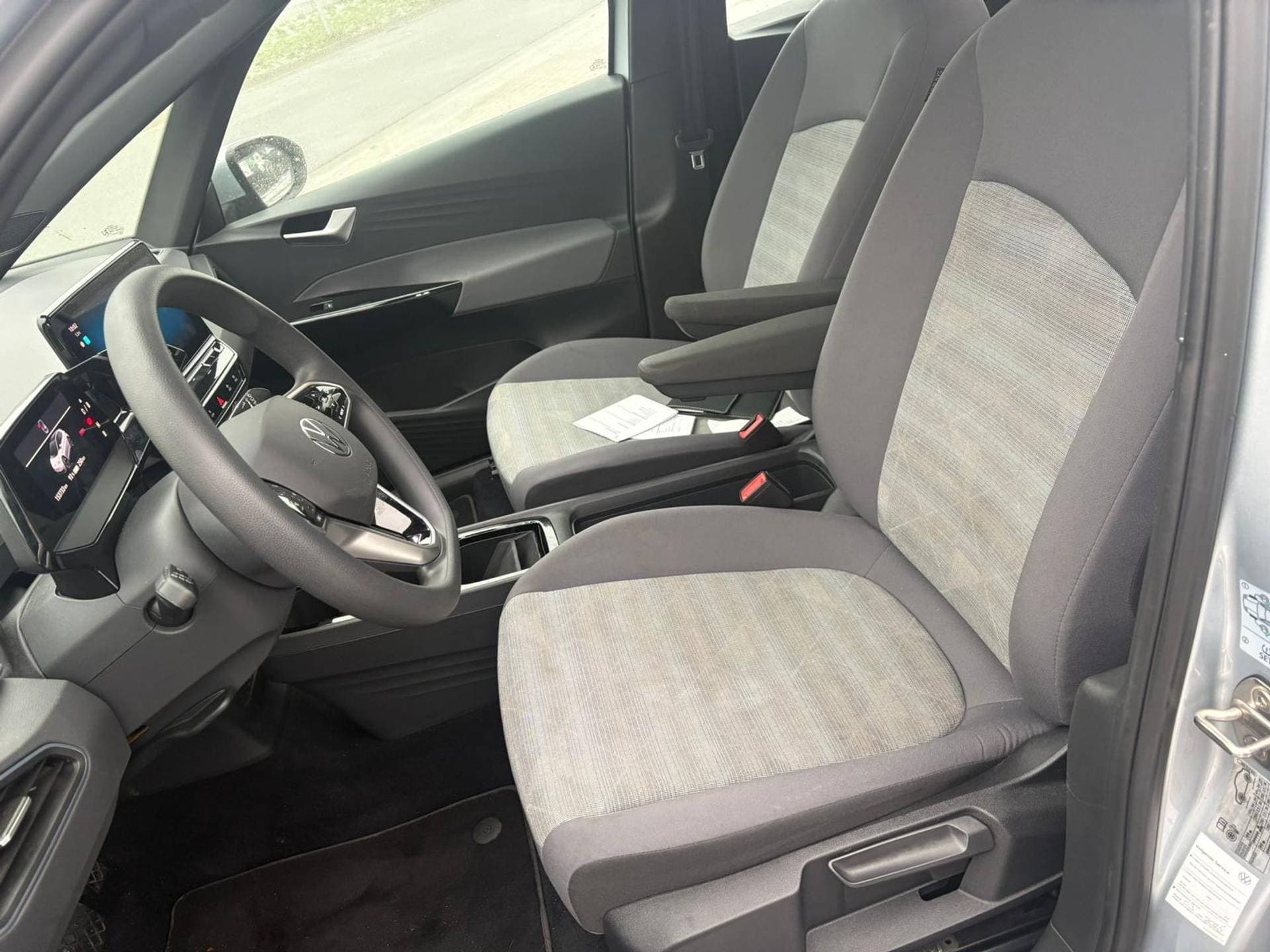 Volkswagen ID.3 thumbnail 12