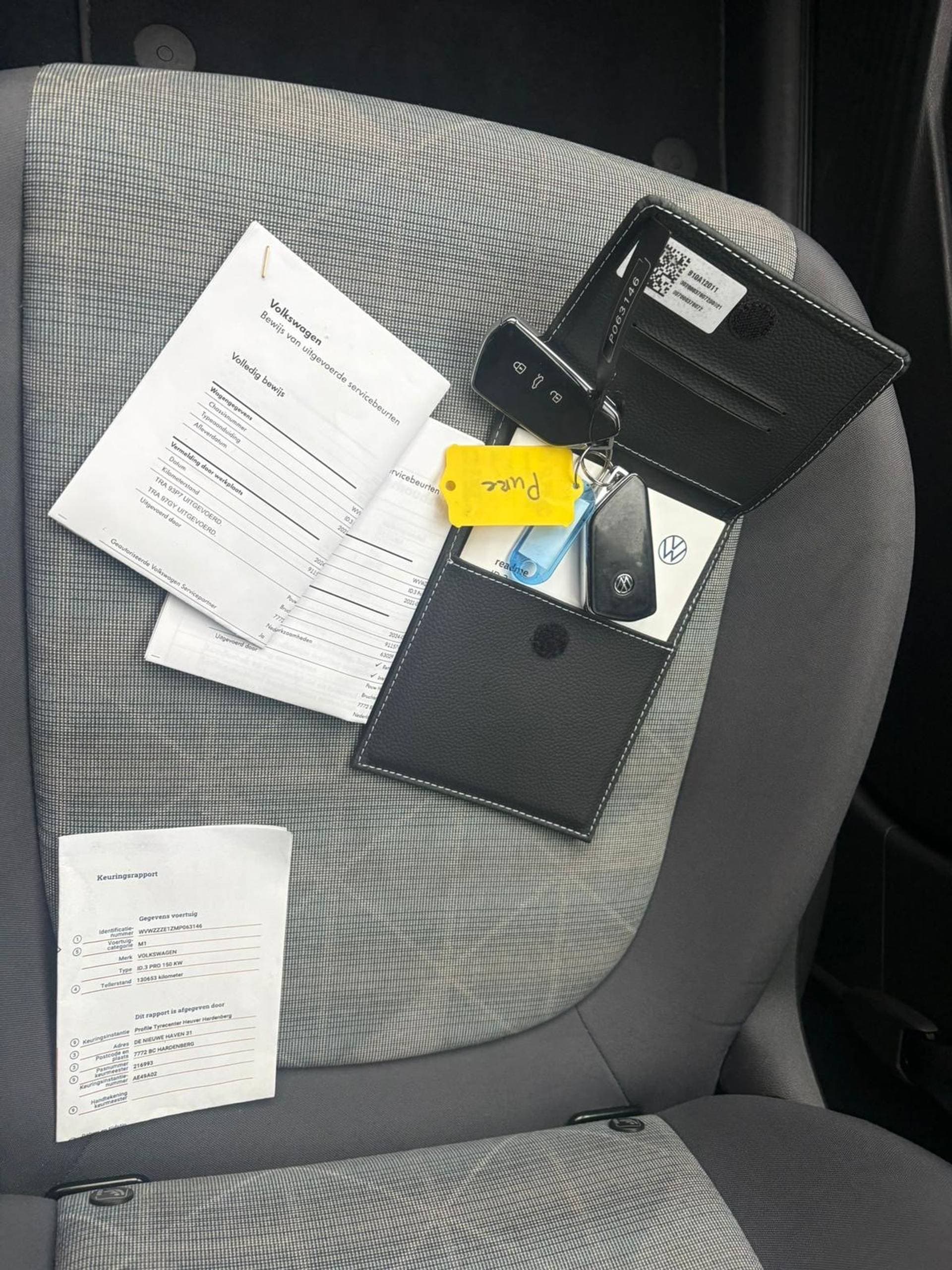 Volkswagen ID.3 thumbnail 5