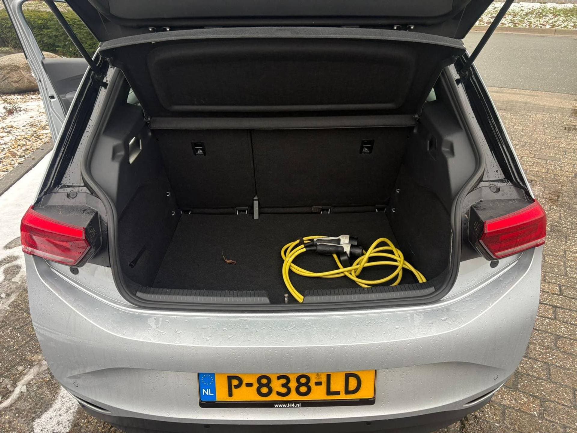 Volkswagen ID.3 thumbnail 7