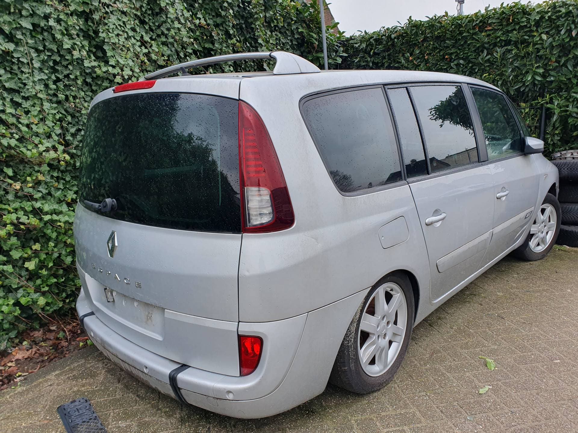 Renault Grand Espace thumbnail 2