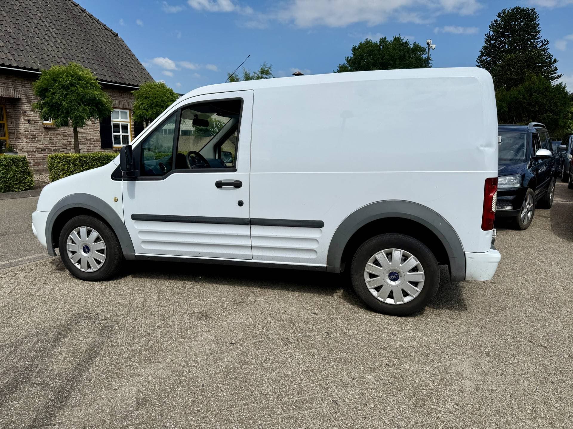 Ford Transit Connect thumbnail 4