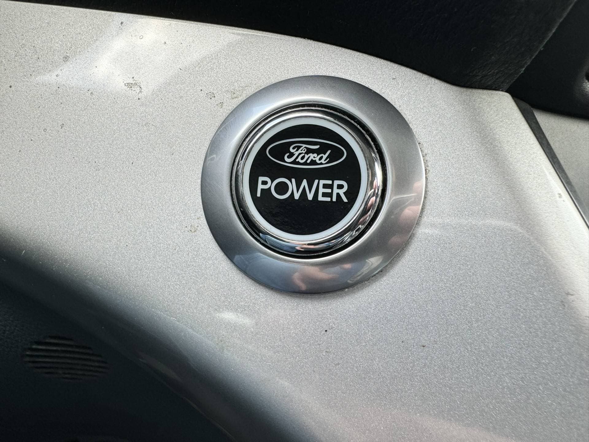 Ford C-MAX thumbnail 13