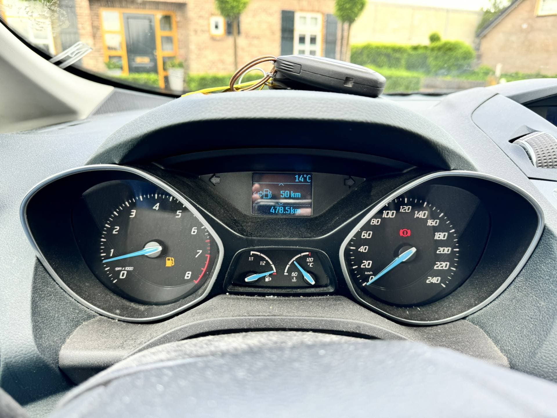 Ford C-MAX thumbnail 10