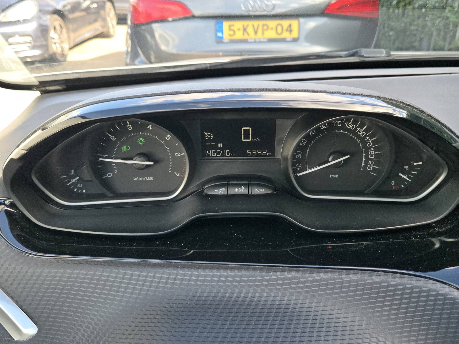 Peugeot 2008 thumbnail 15