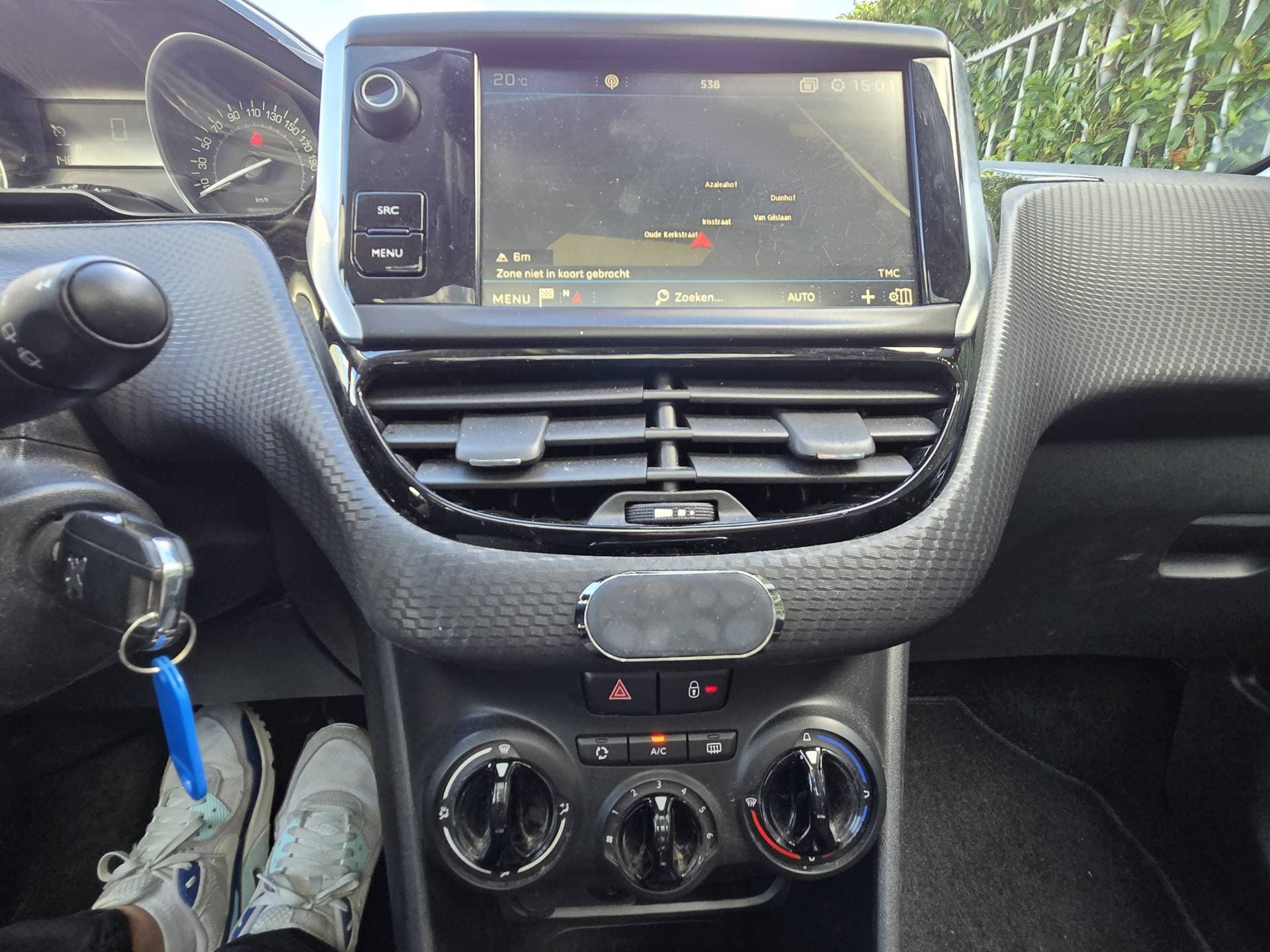 Peugeot 2008 thumbnail 20