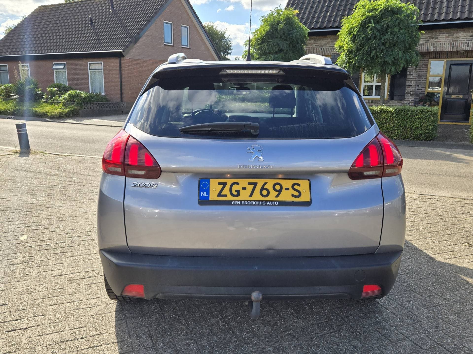 Peugeot 2008 thumbnail 7