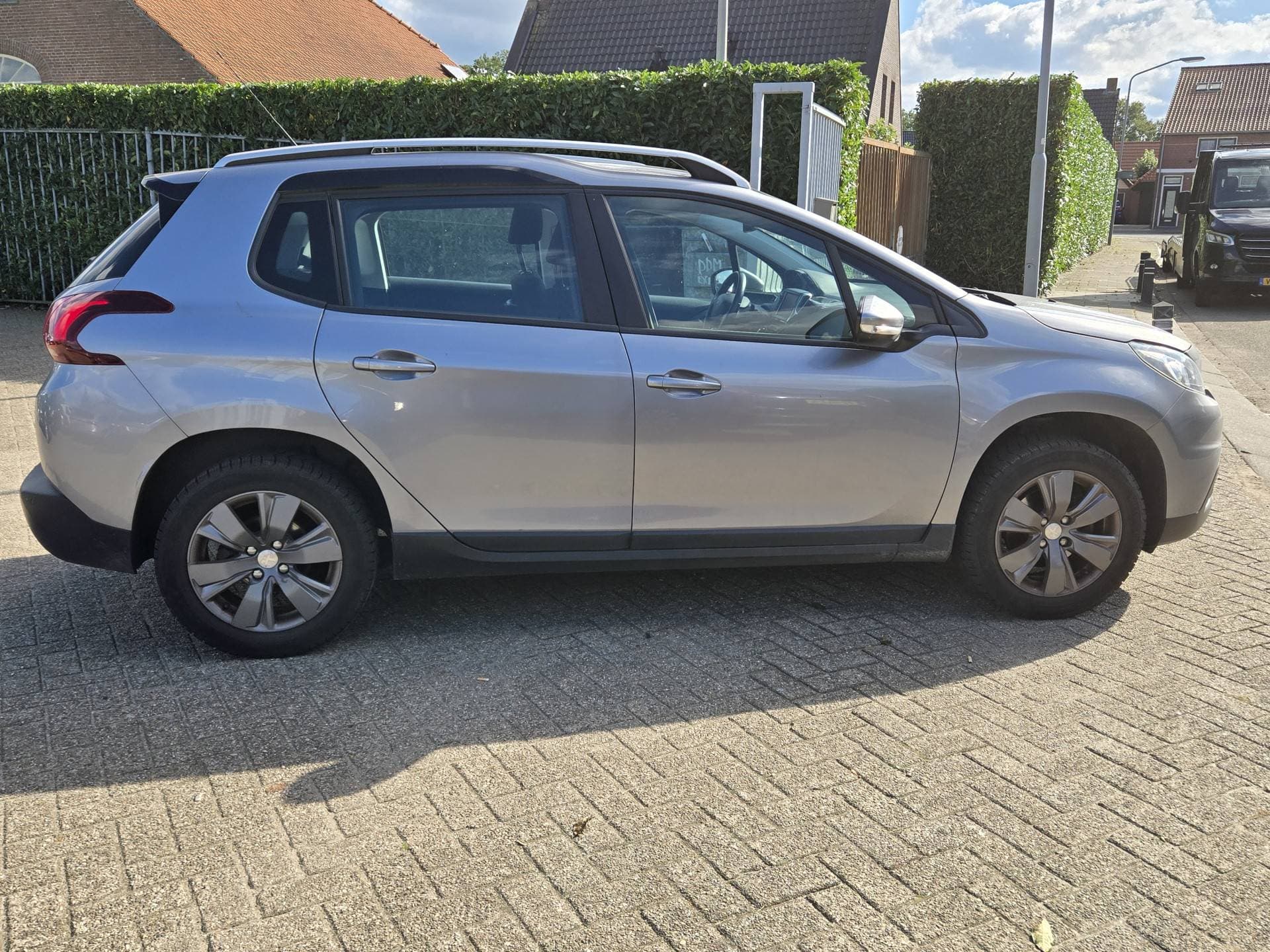 Peugeot 2008 thumbnail 9