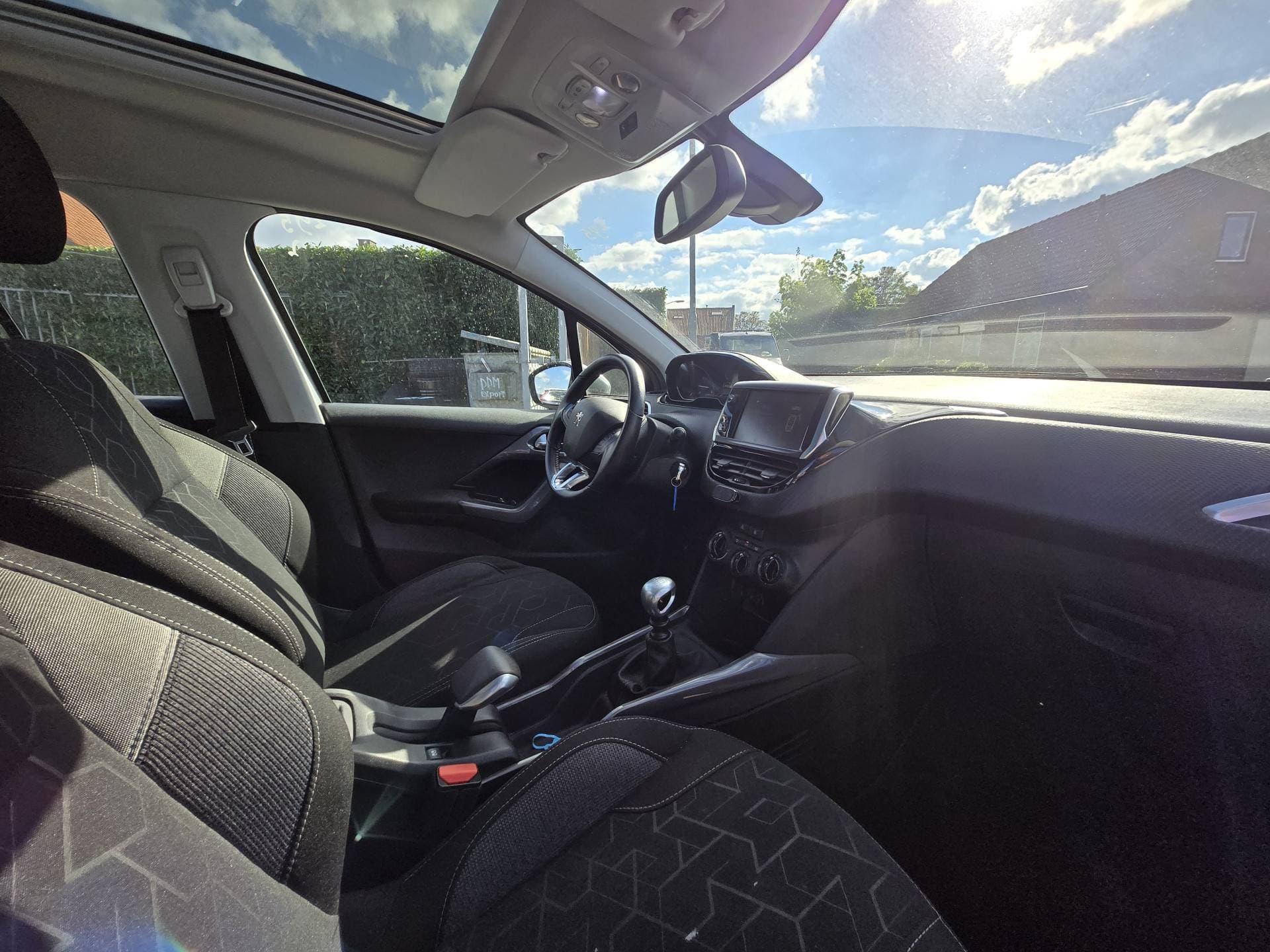 Peugeot 2008 thumbnail 10