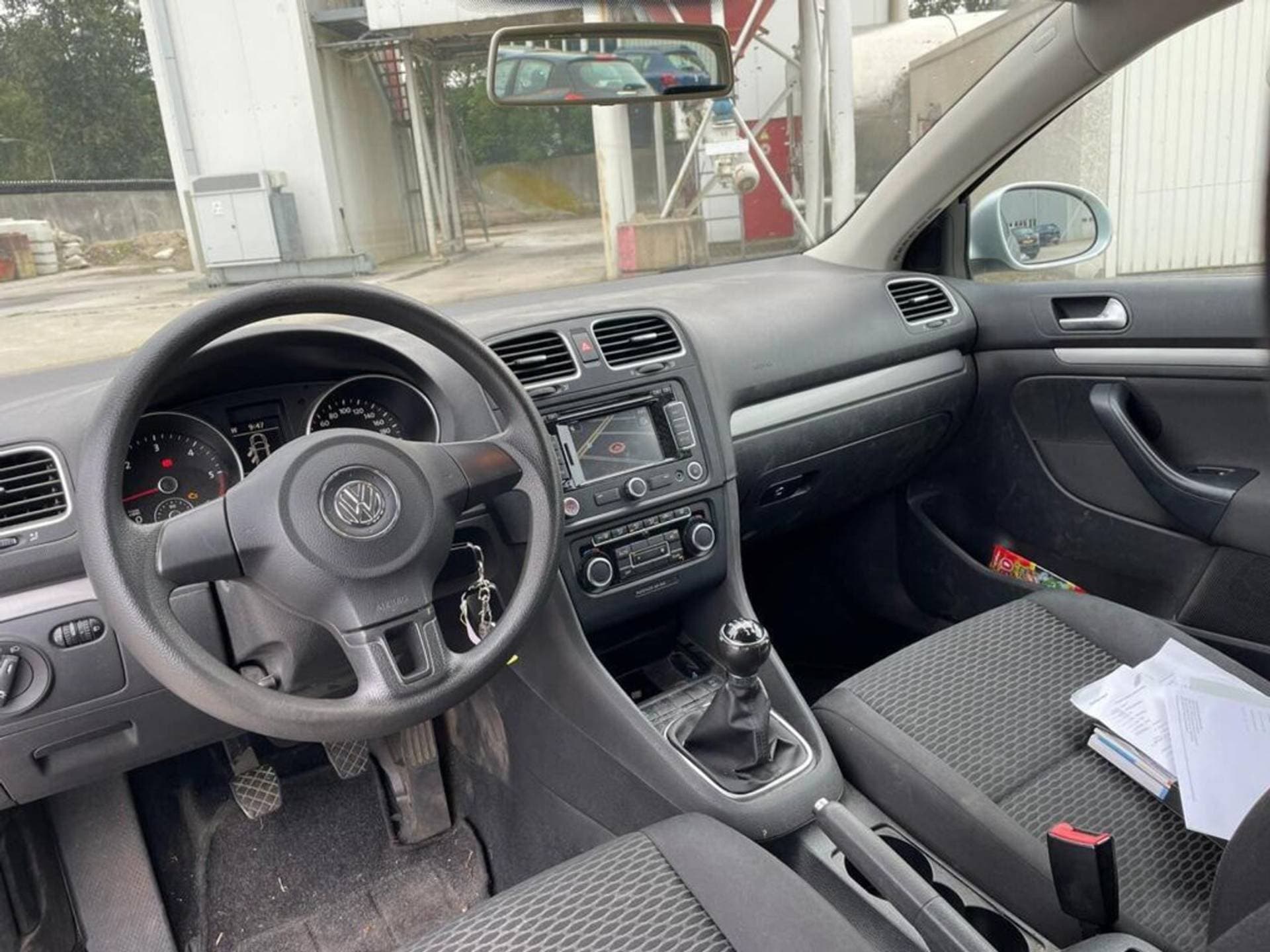 Volkswagen Golf thumbnail 5