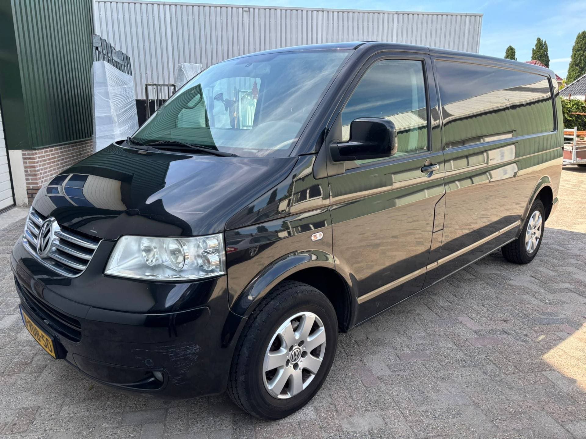 Volkswagen Transporter thumbnail 2