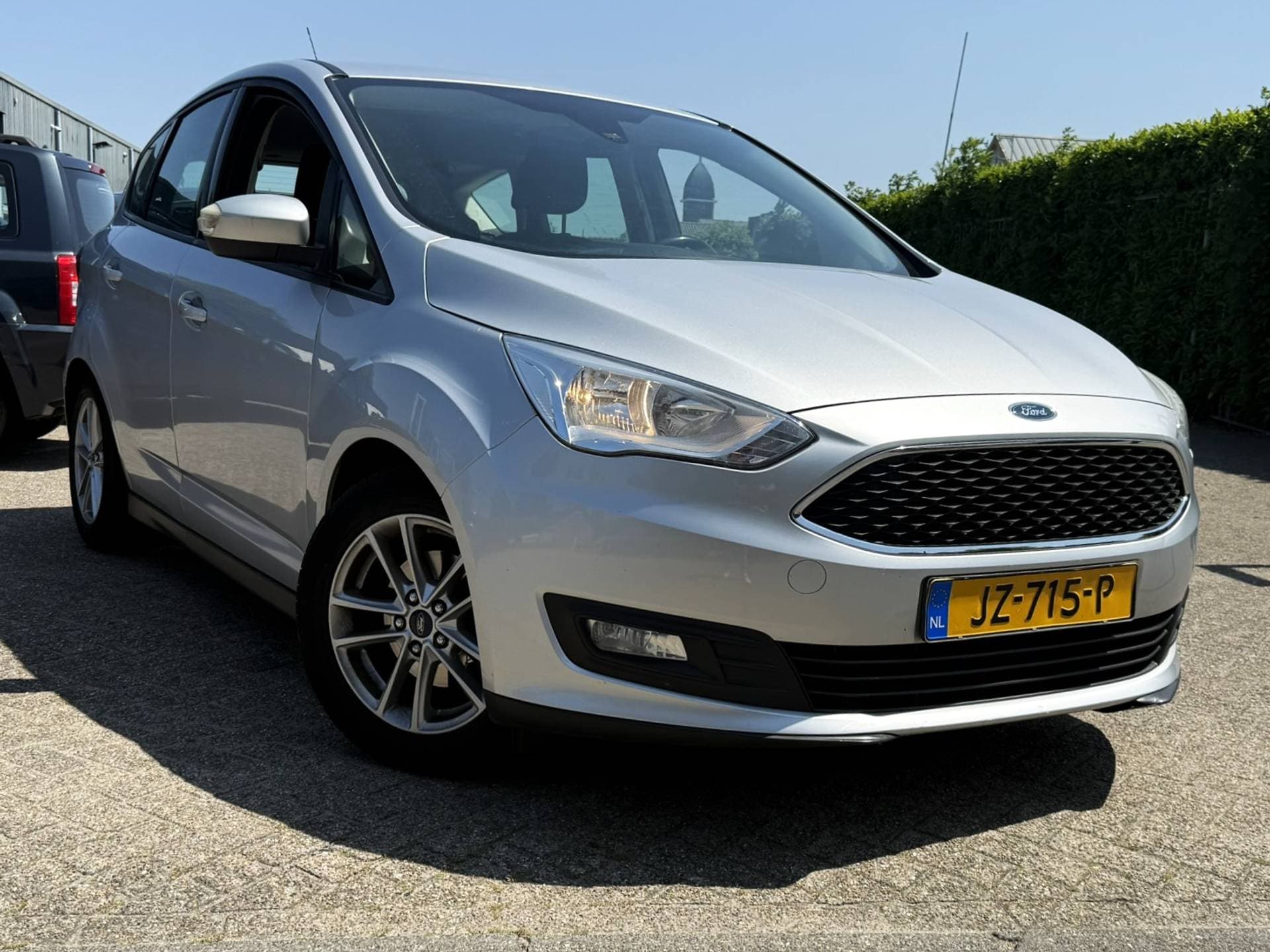 Ford C-MAX thumbnail 2