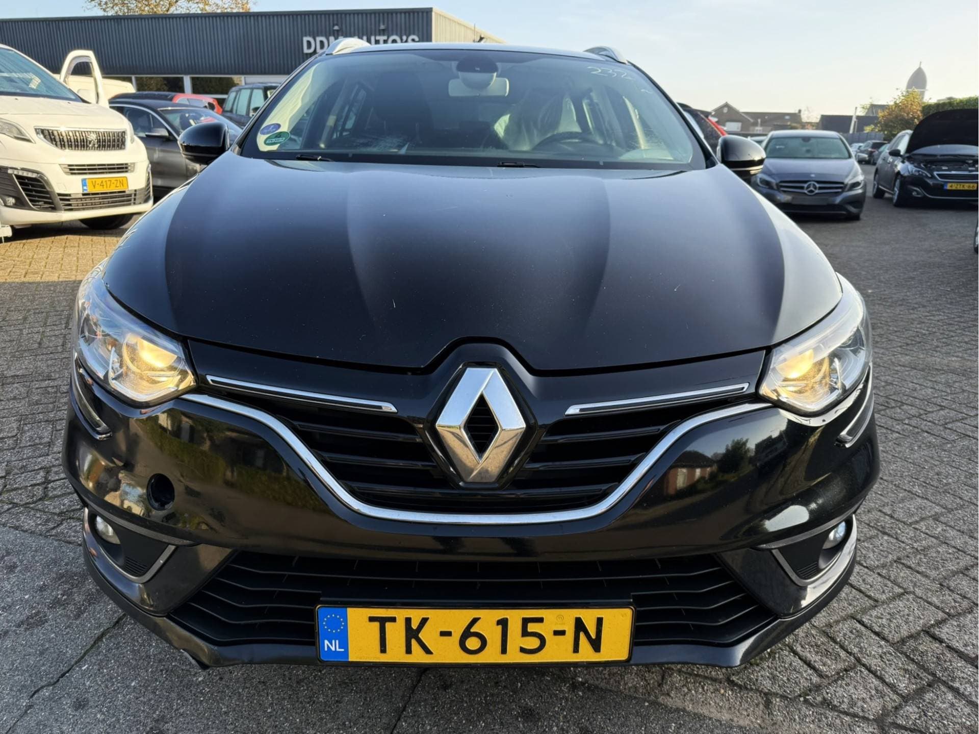 Renault Mégane Estate thumbnail 3