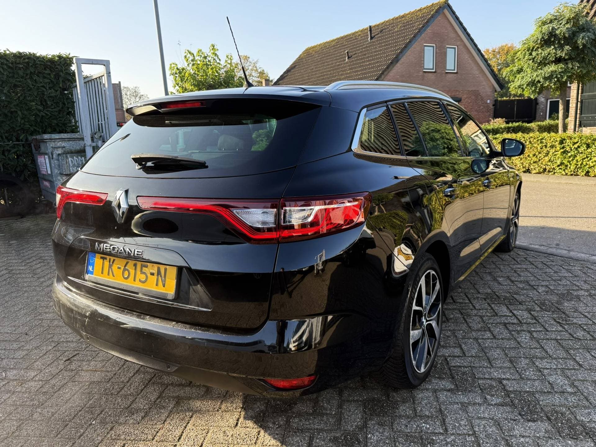 Renault Mégane Estate thumbnail 7